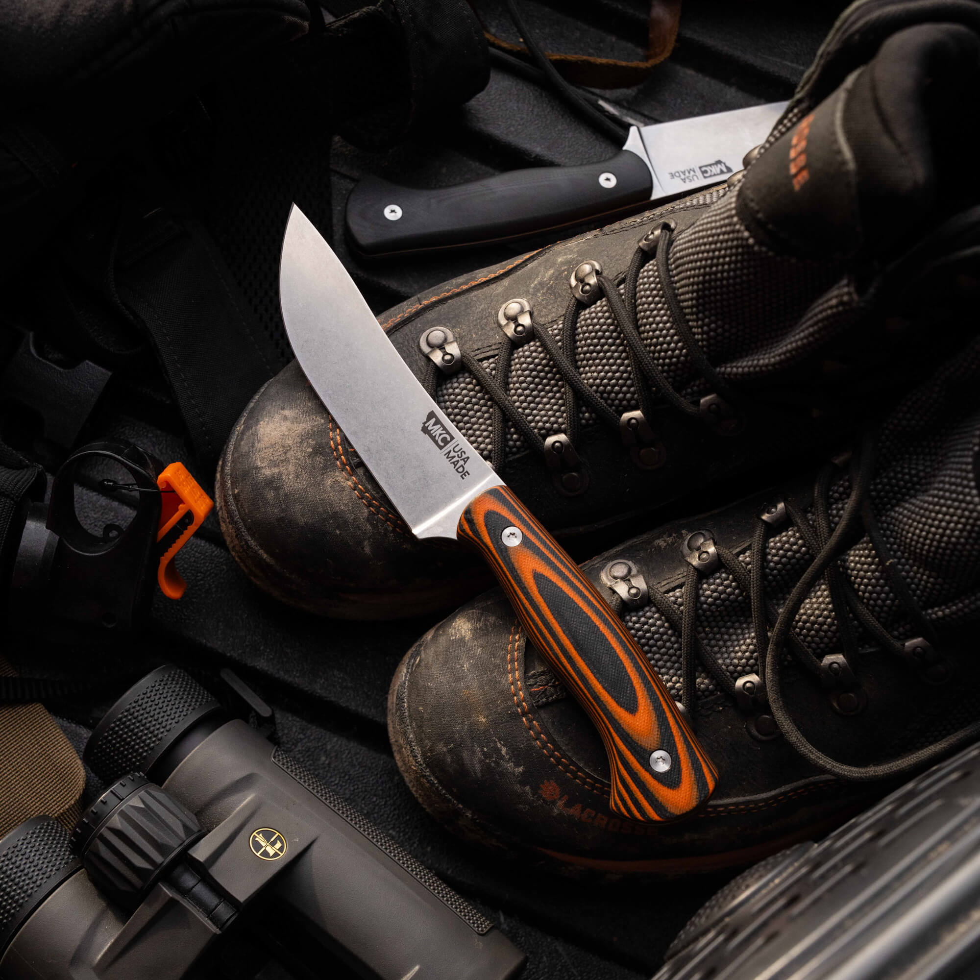 MAGNACUT STONEWALL SKINNER - ORANGE & BLACK