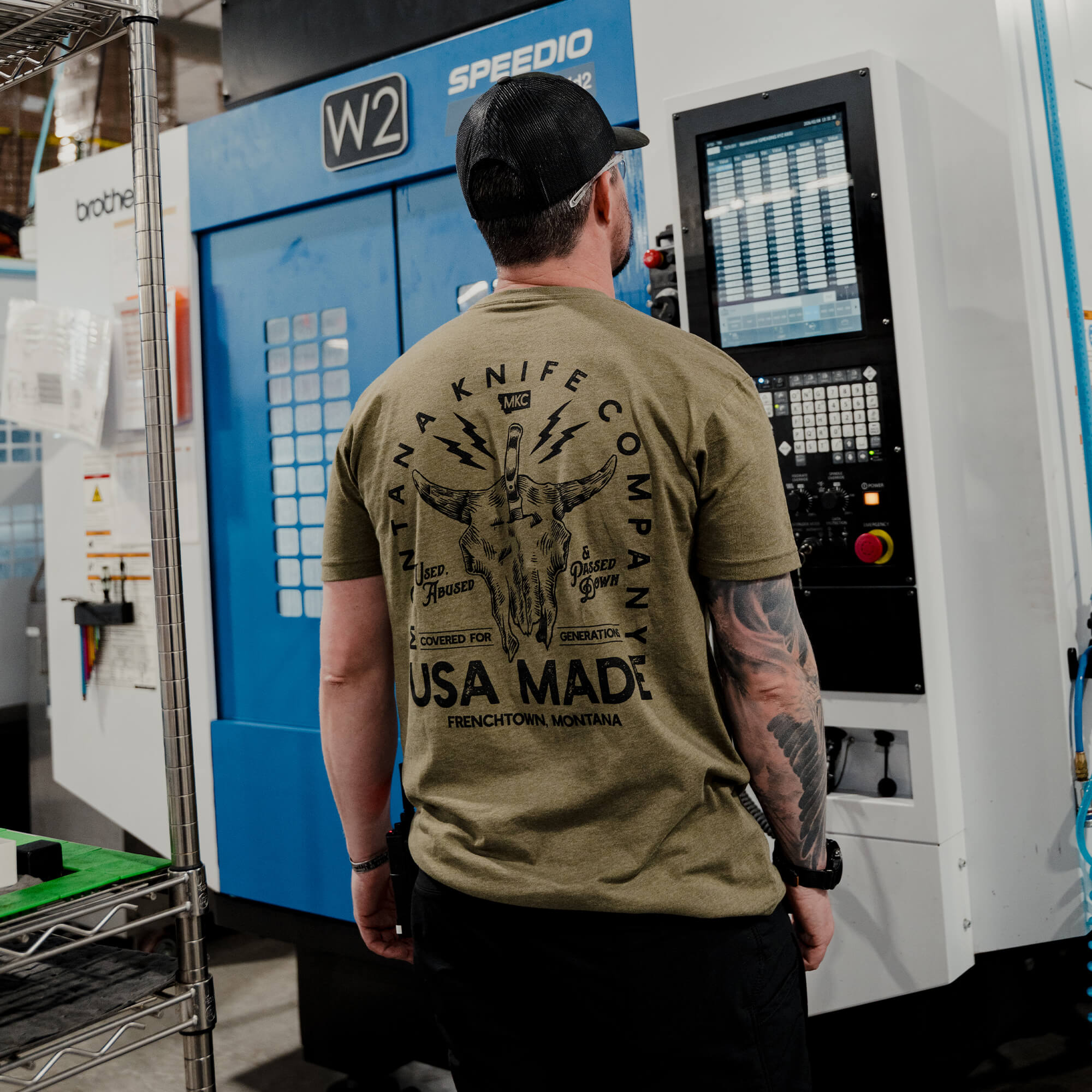 MKC BISON SKULL TEE - OLIVE