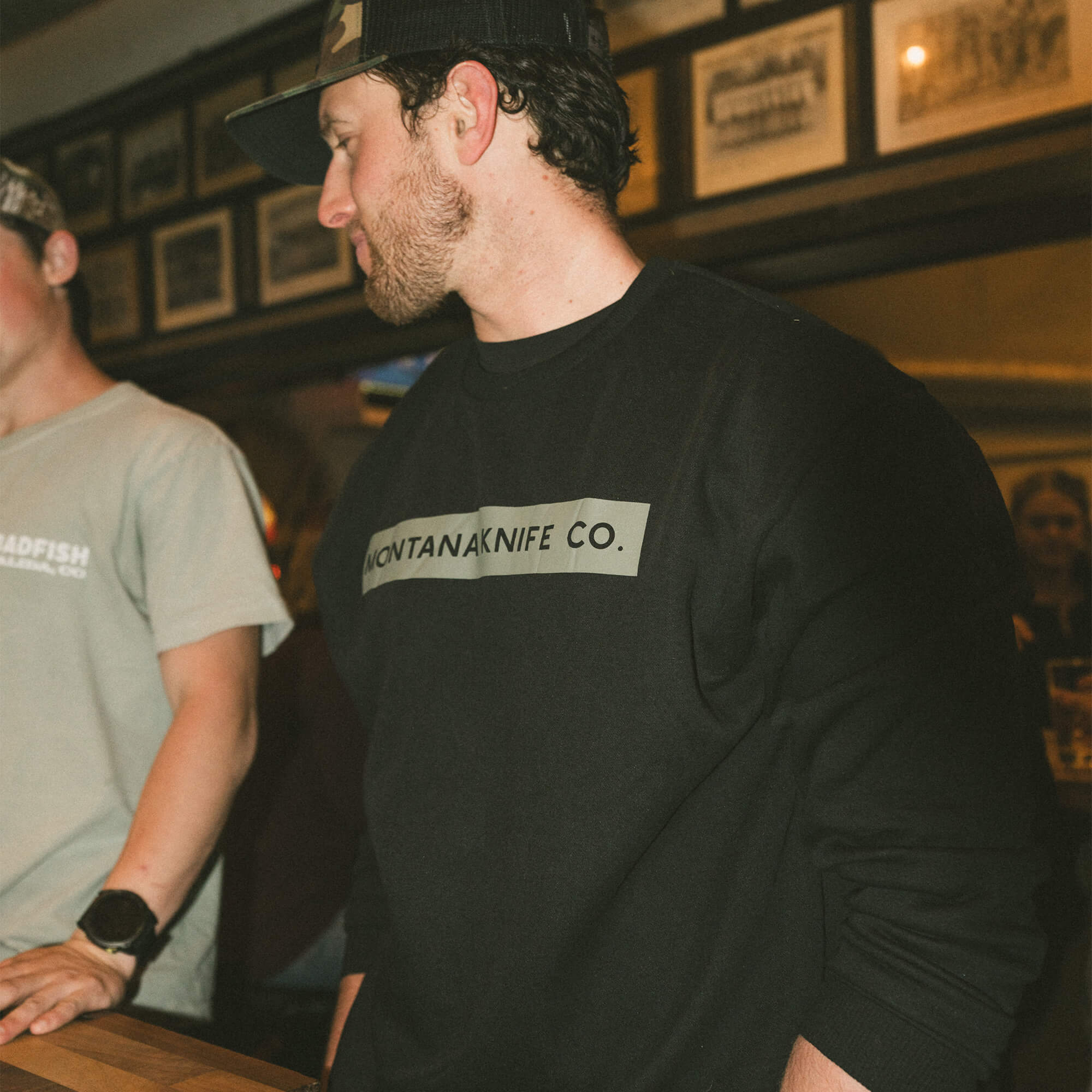 MKC CREWNECK SWEATSHIRT - BLACK