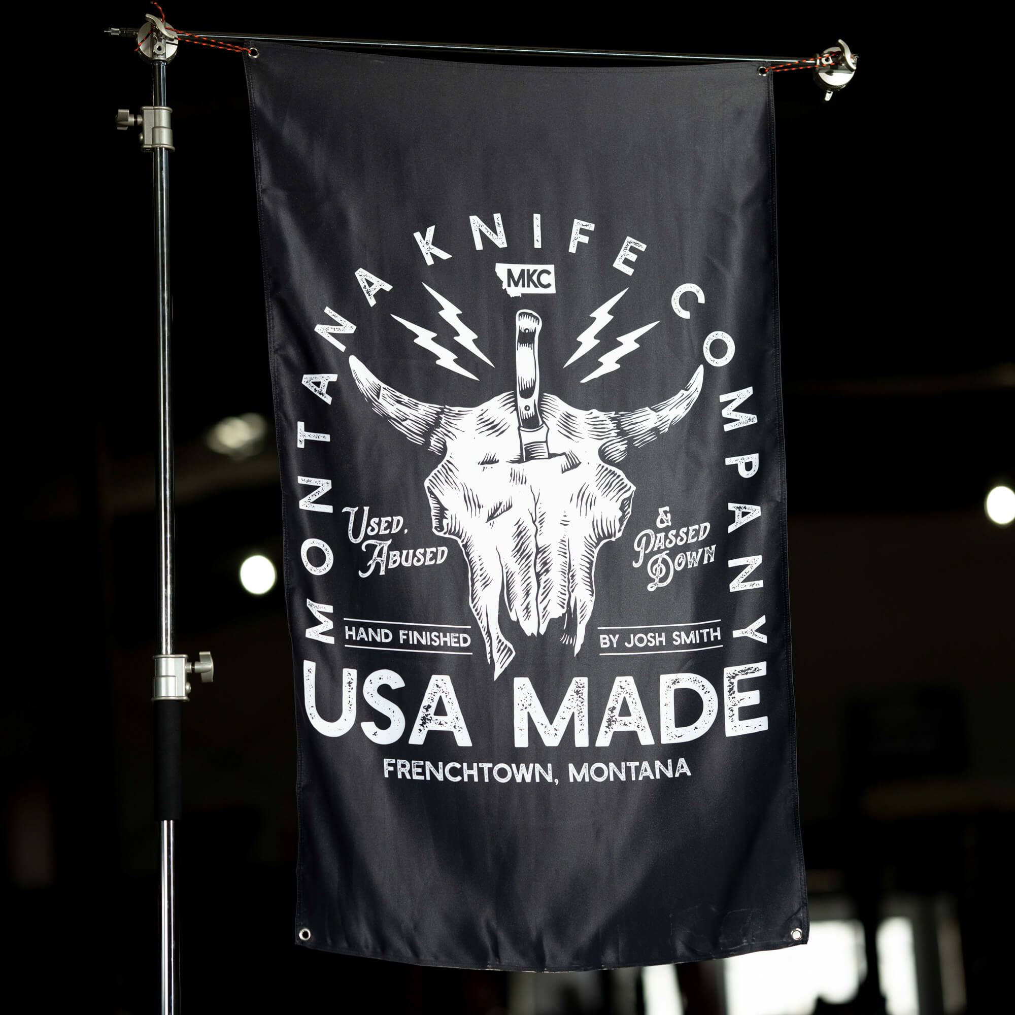 MKC BISON SKULL FLAG