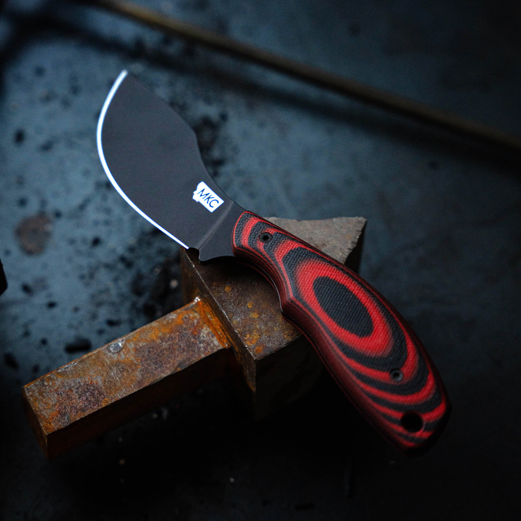 PACKOUT SKINNER PVD - KEEP HAMMERING EDITION - RED & BLACK