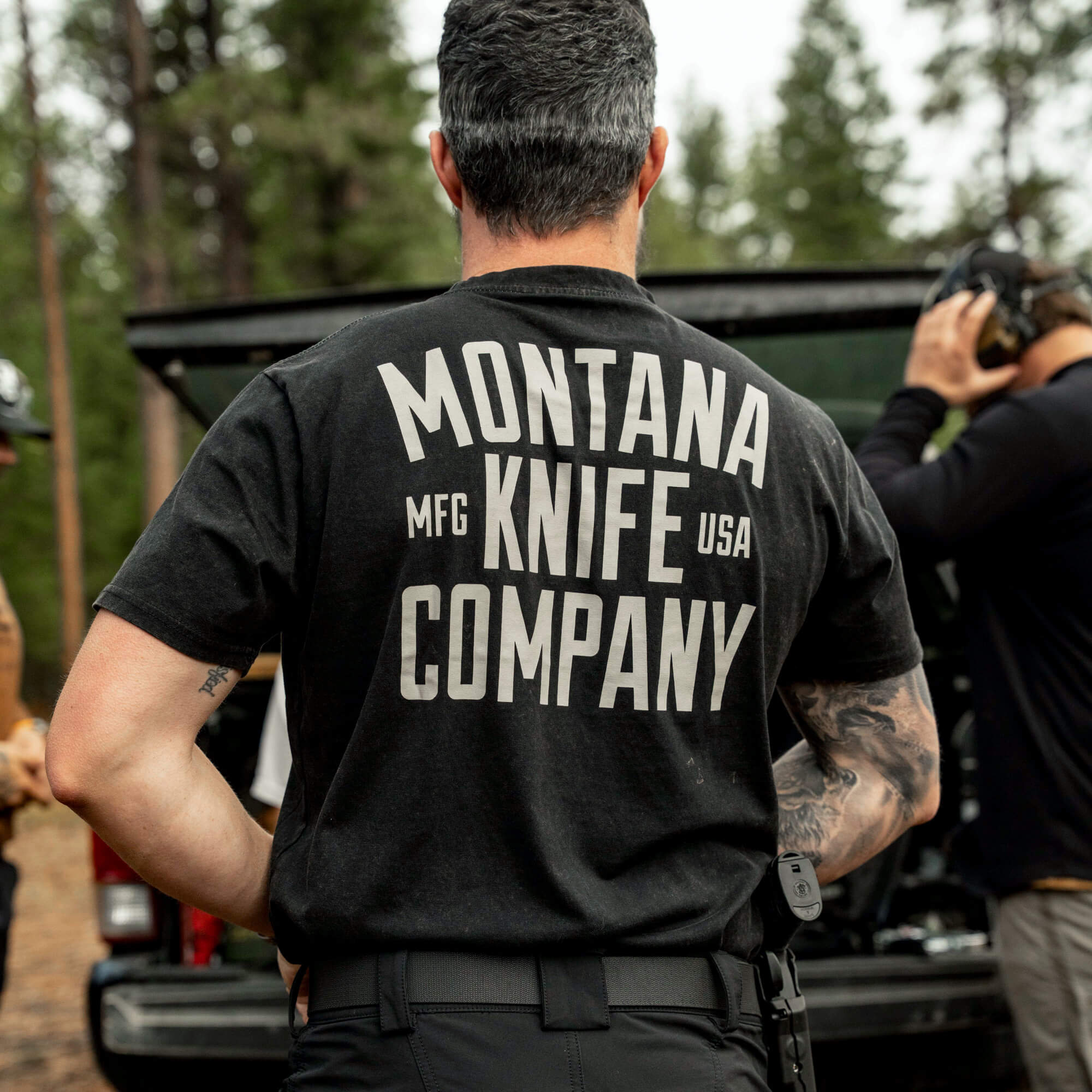 MKC STONEWASH TEE - BLACK