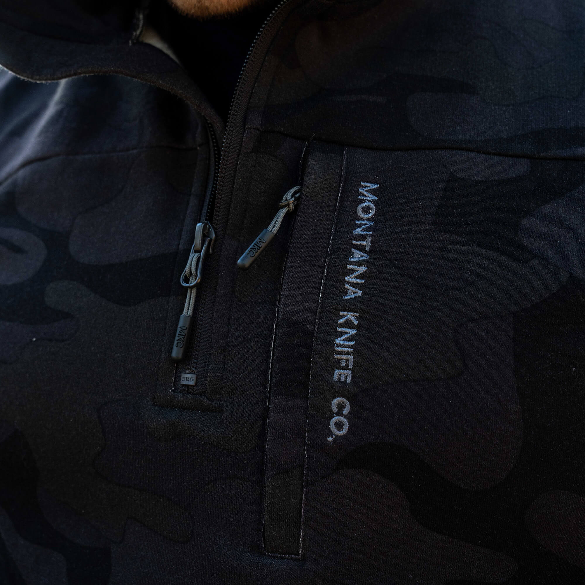 HIGHLINE HALF-ZIP HOODIE - DARK WOODLAND CAMO