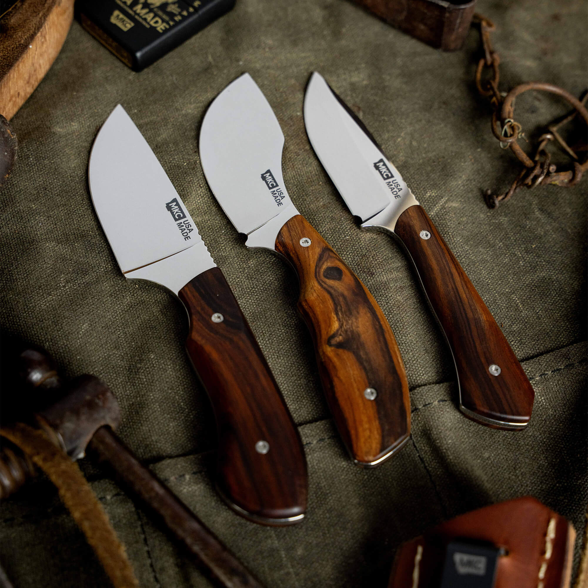 TRADITIONS KNIVES - FULL SET OF 3