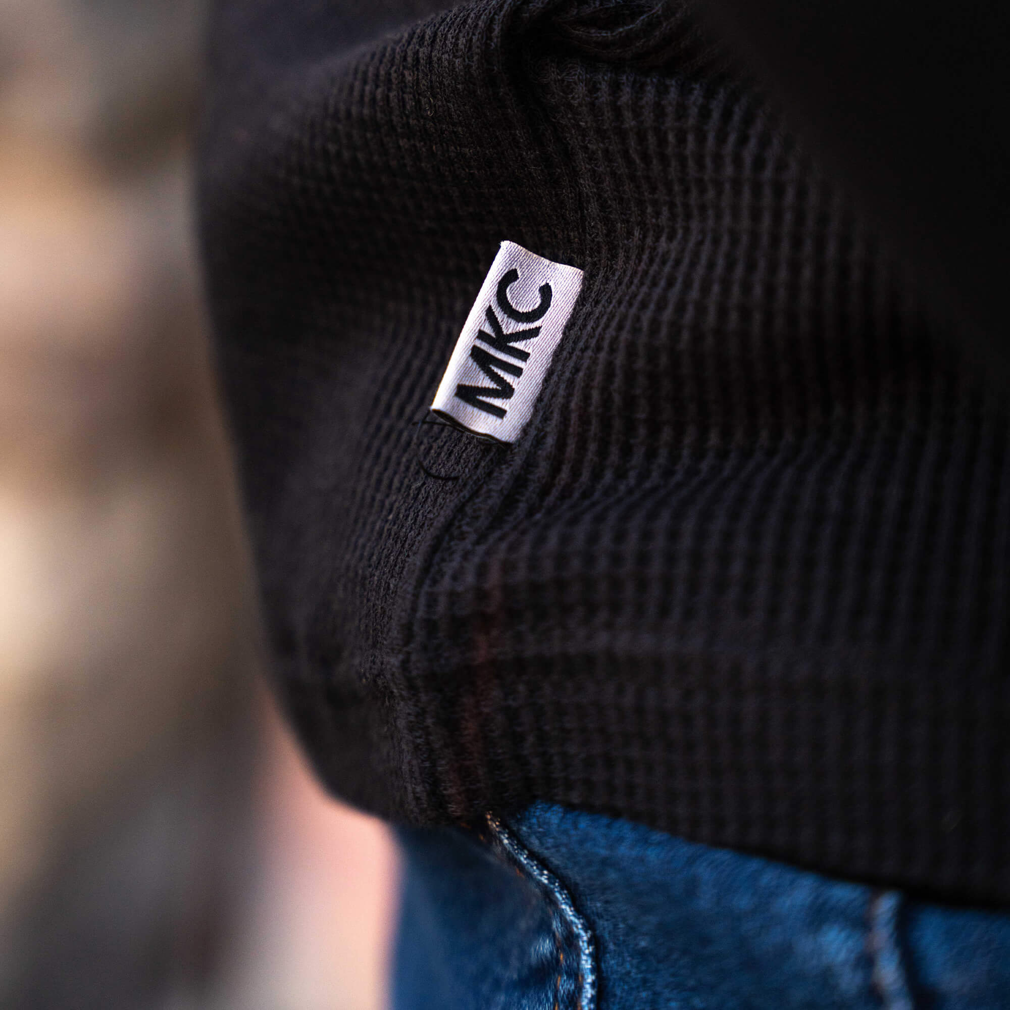 MACLAY HENLEY - BLACK