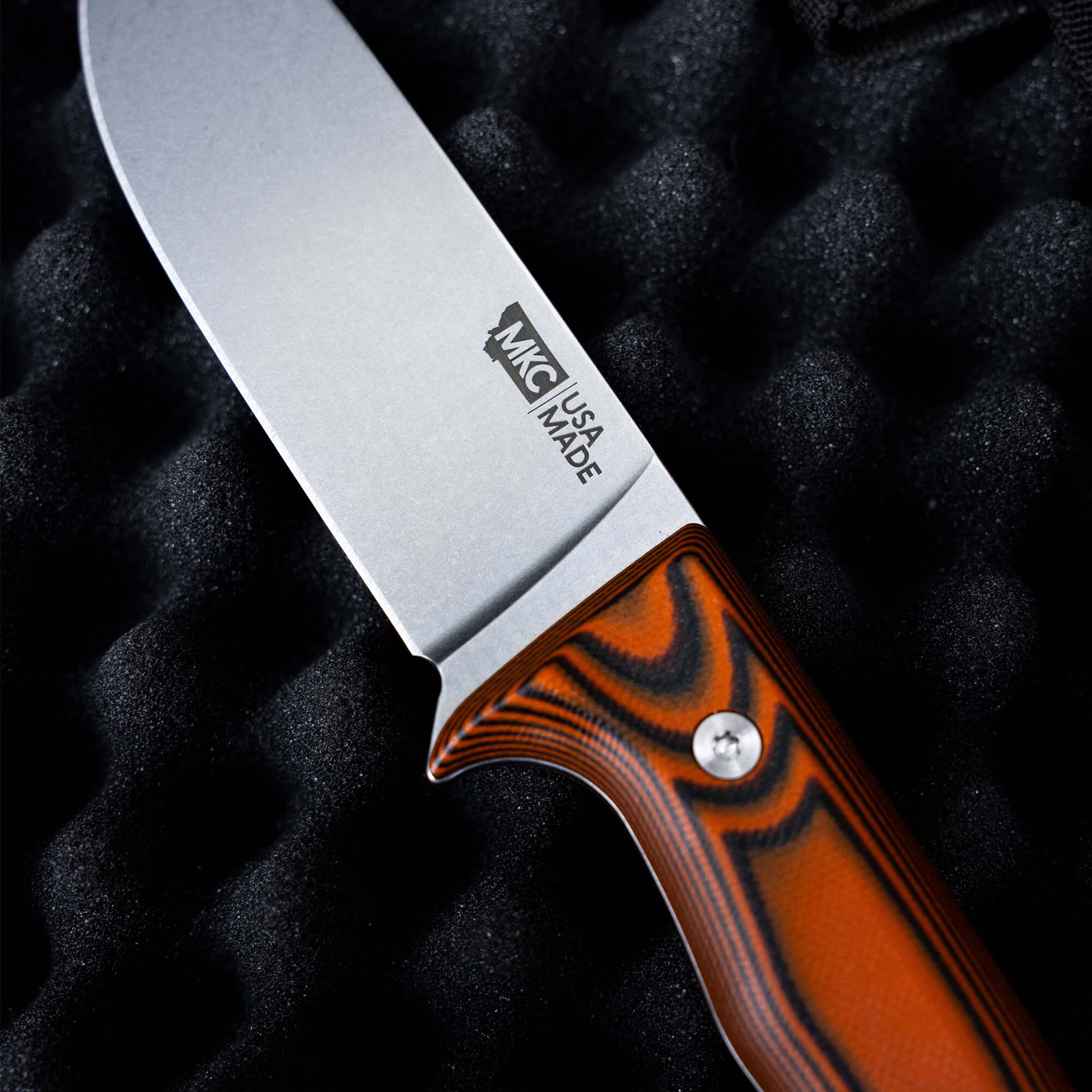 MULE DEER - ORANGE & BLACK