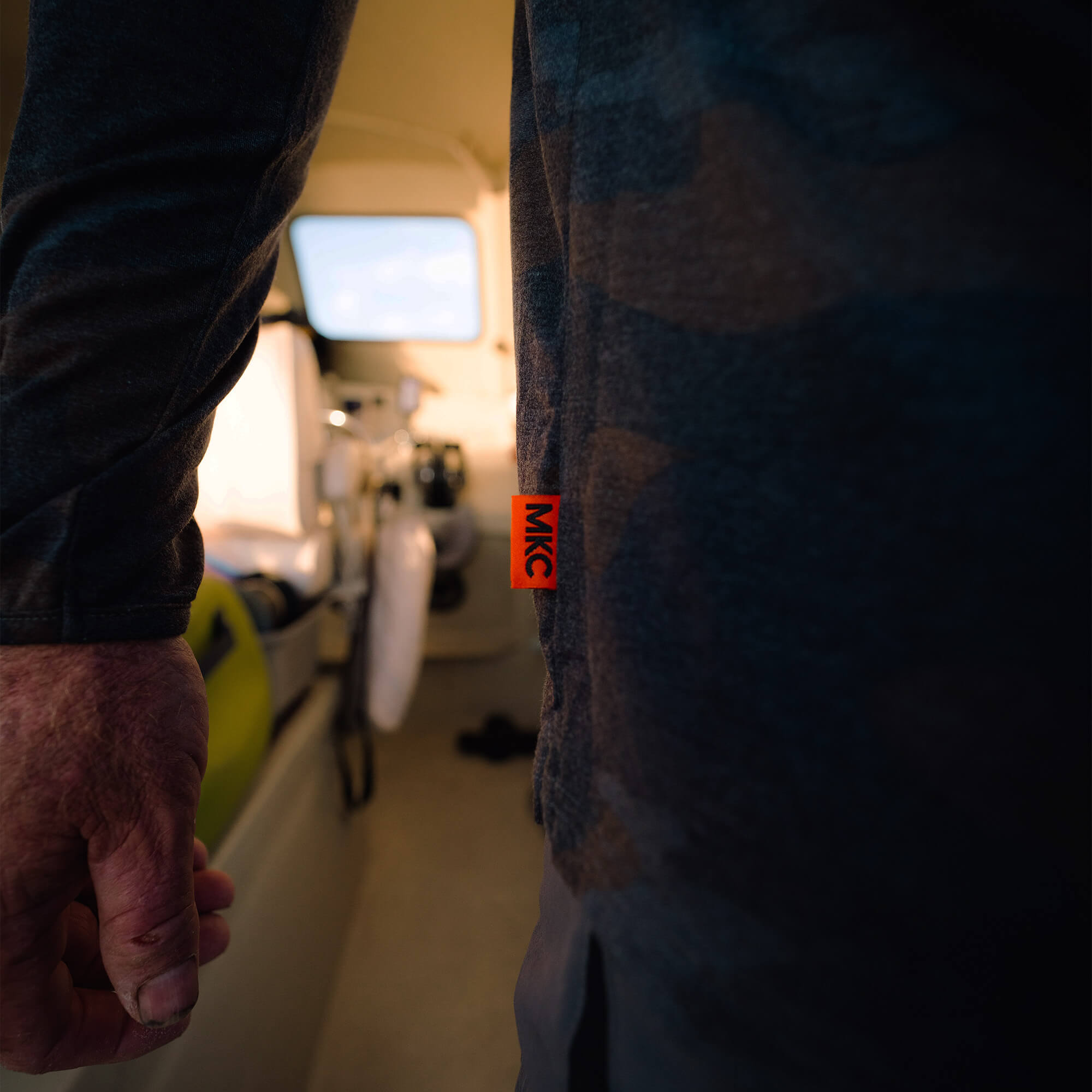 RIMROCK LIGHTWEIGHT HOODIE - DARK WOODLAND CAMO