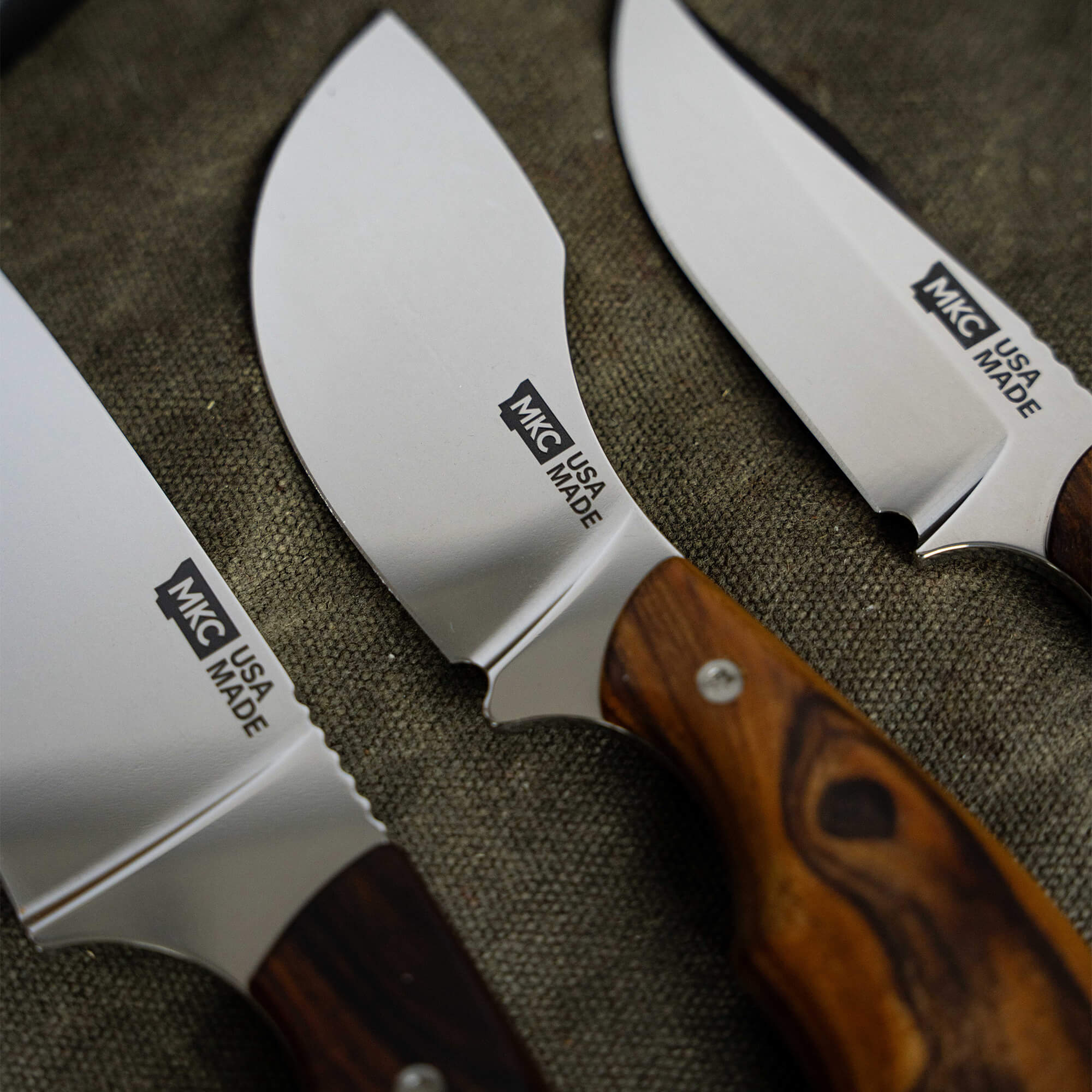 TRADITIONS KNIVES - FULL SET OF 3