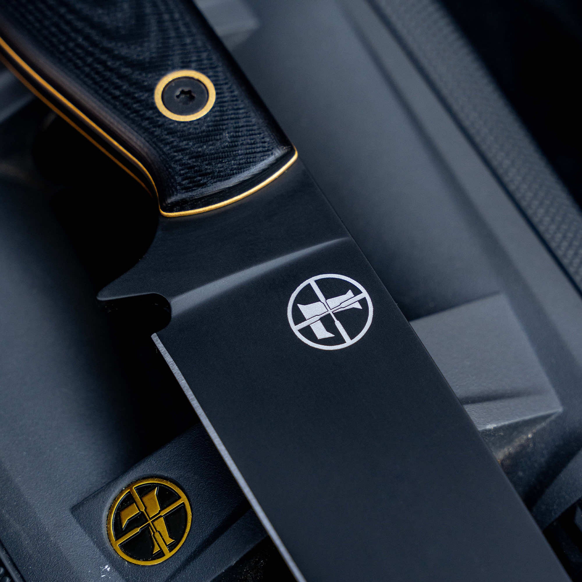 MKC x LEUPOLD - SUPER CUB DROP POINT HUNTER - LIMITED EDITION