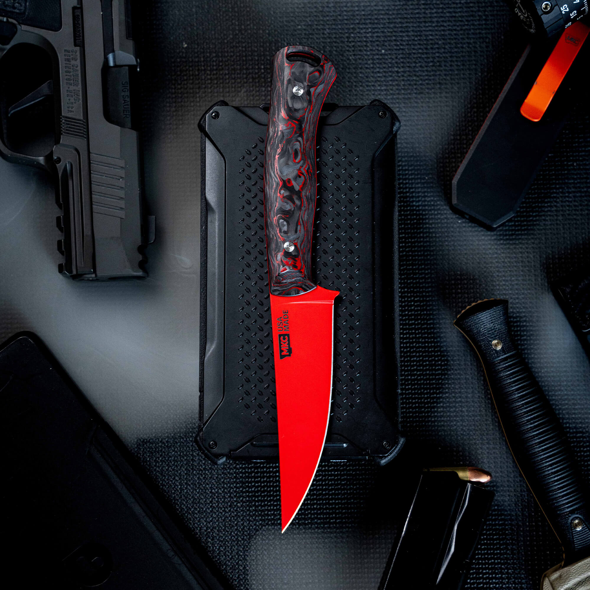 BLOOD BROTHERS SPEEDGOAT ULTRA - BLACK/RED