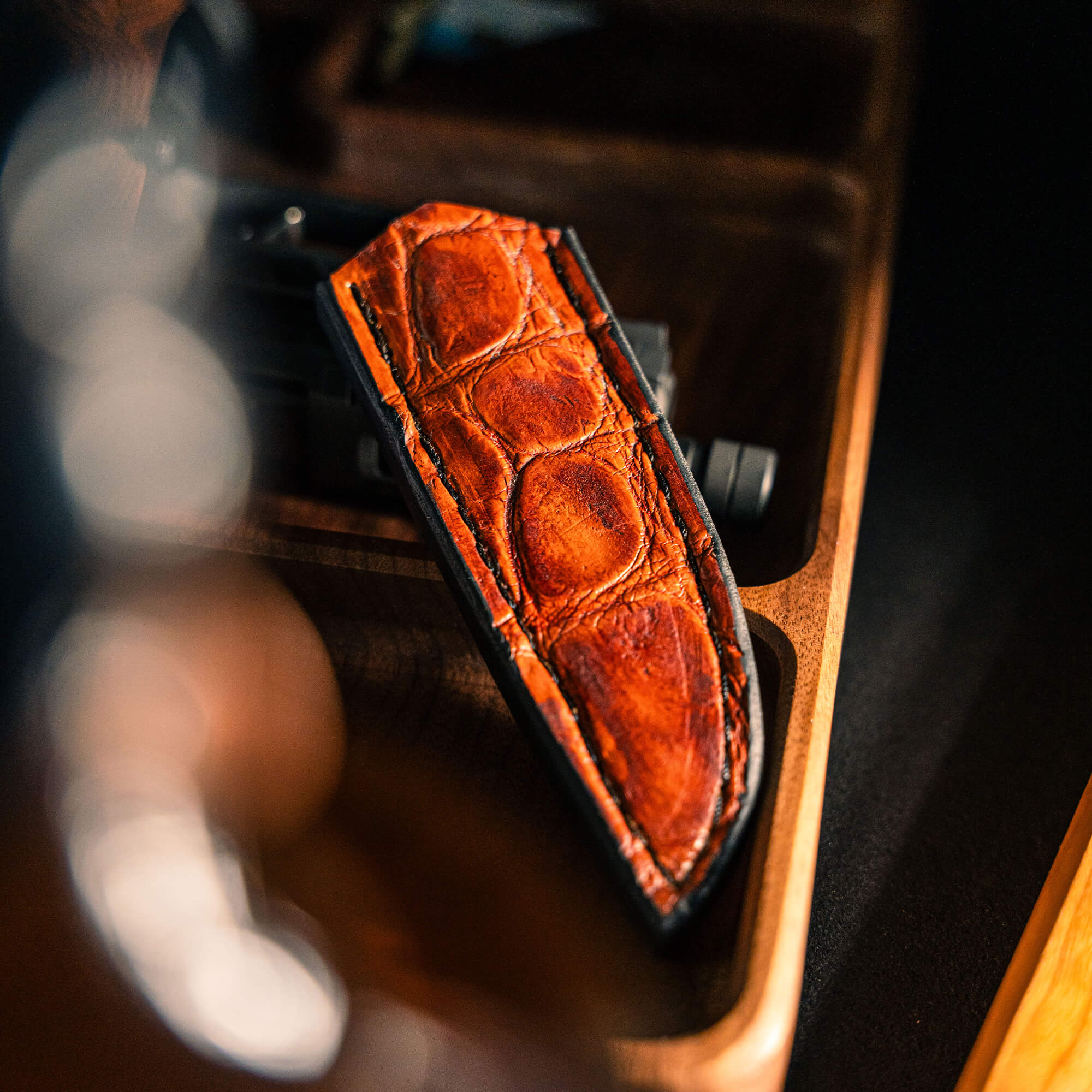 MINI GATOR LEATHER SHEATH - CONCEALED POCKET CARRY