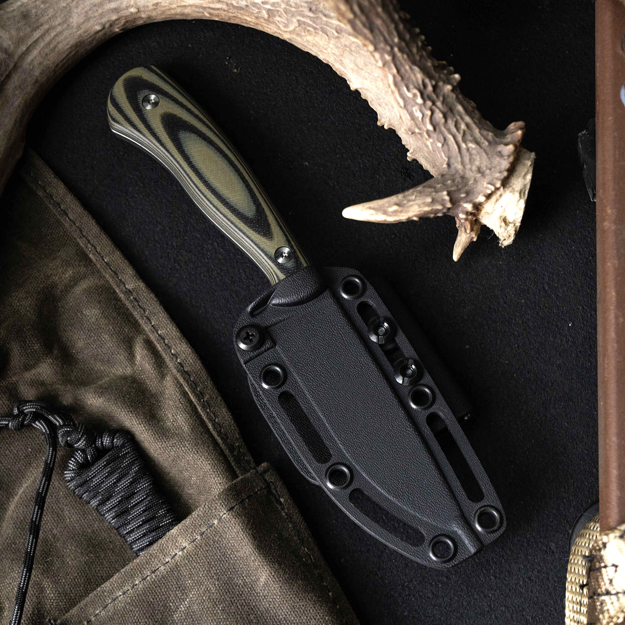 MKC WHITETAIL - GREEN & BLACK