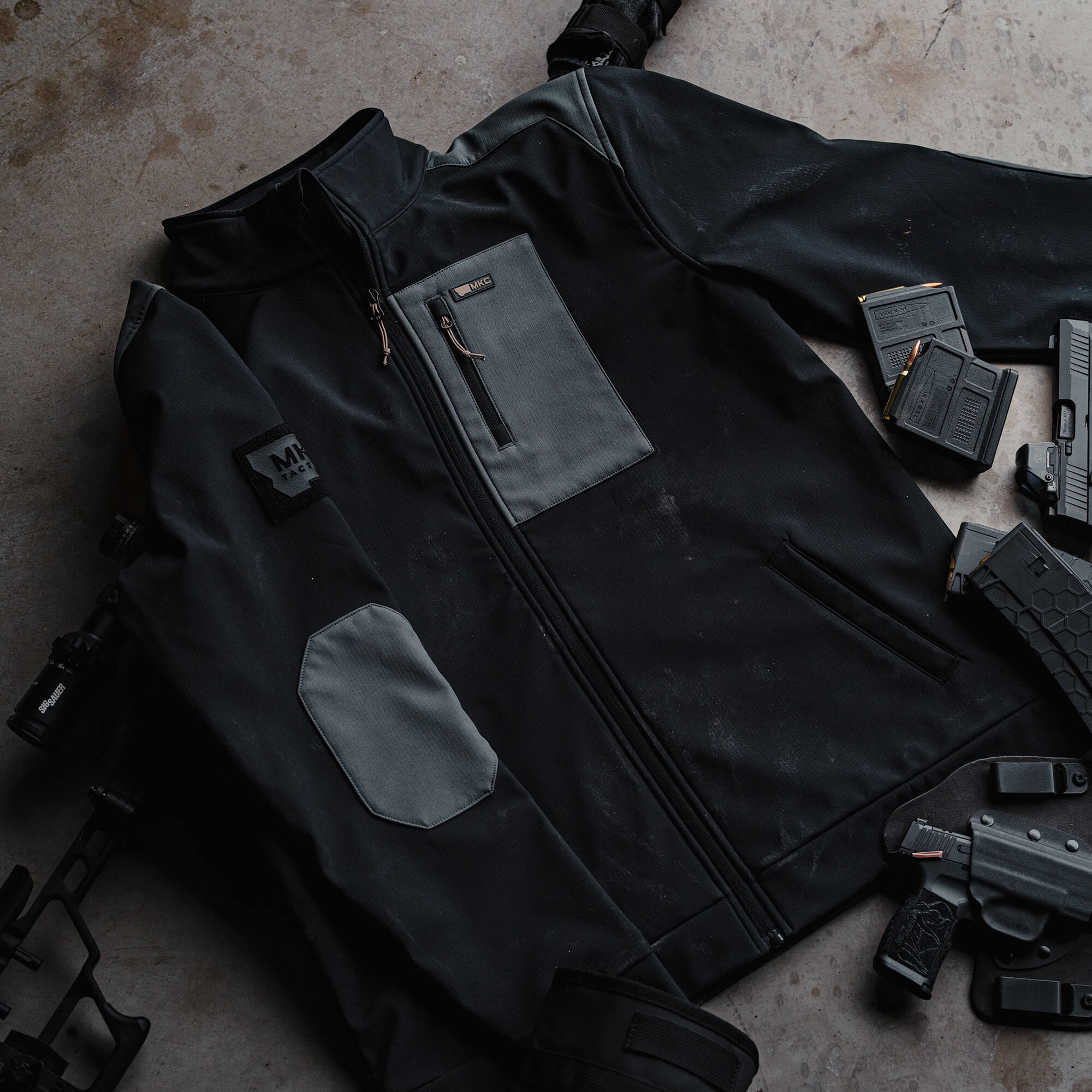TACTICAL STRIKER SOFTSHELL JACKET