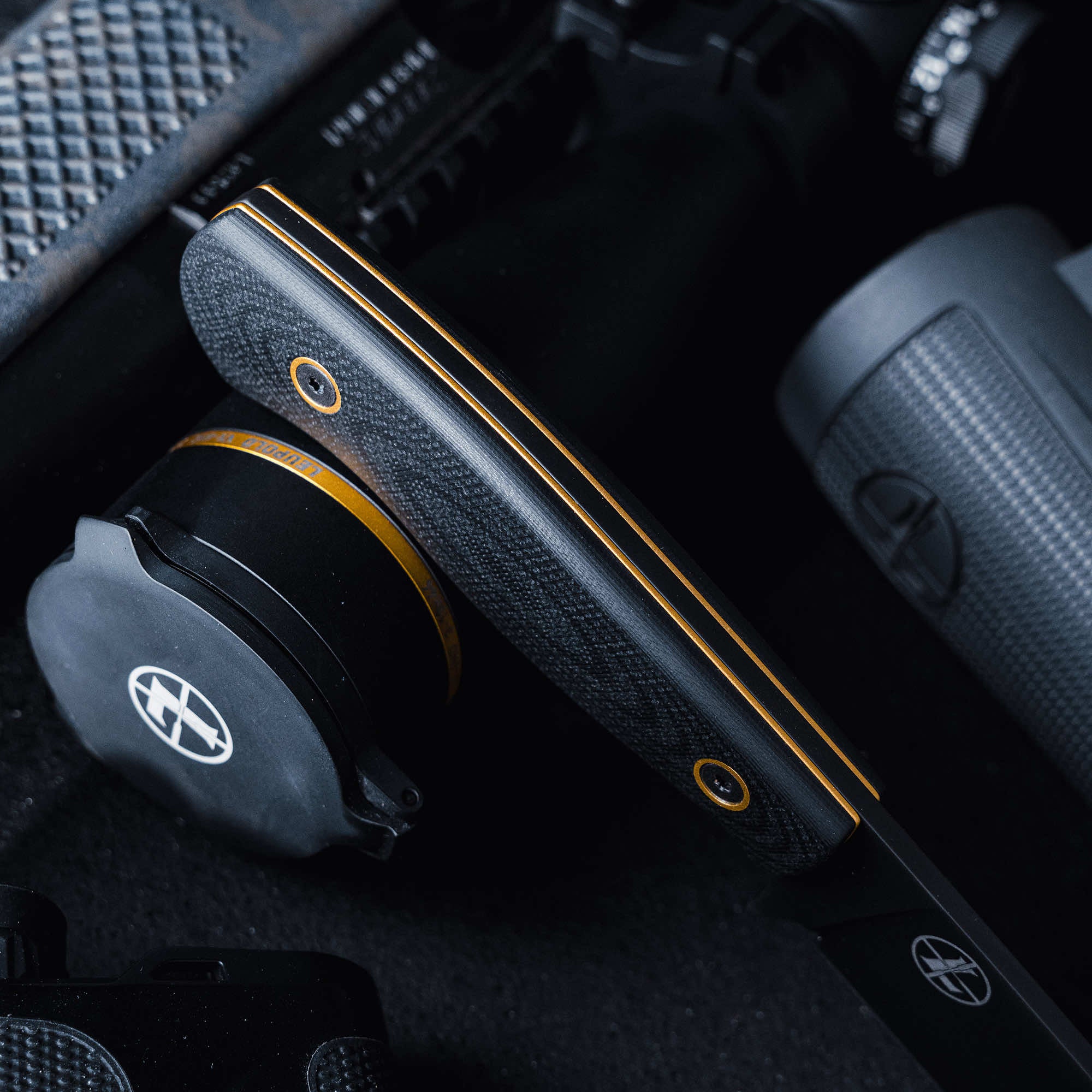 MKC x LEUPOLD - SUPER CUB DROP POINT HUNTER - LIMITED EDITION
