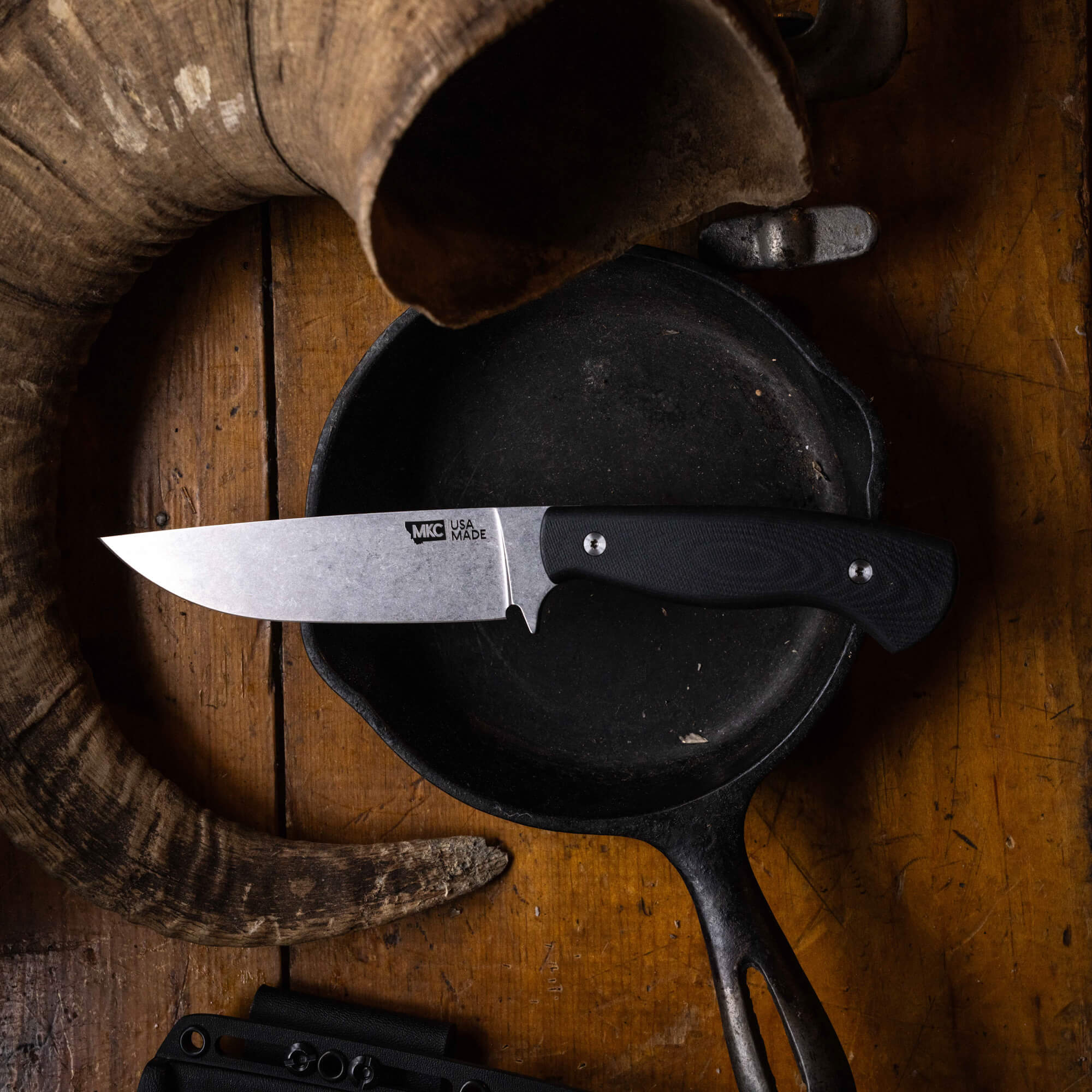 MAGNACUT SUPER CUB - DROP POINT HUNTER - BLACK