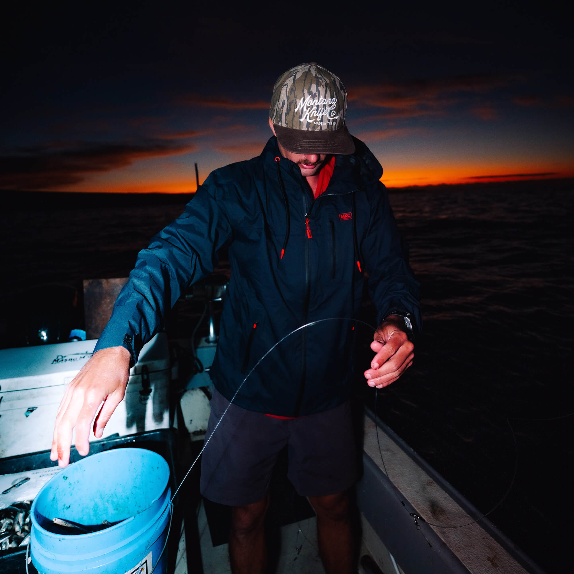 MT. REYNOLDS RAIN JACKET - BLACK