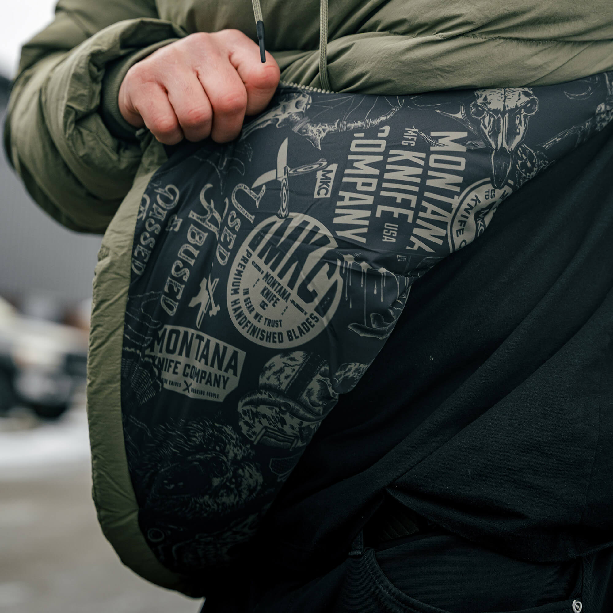 OBERLIN PULLOVER PUFFY JACKET - OLIVE