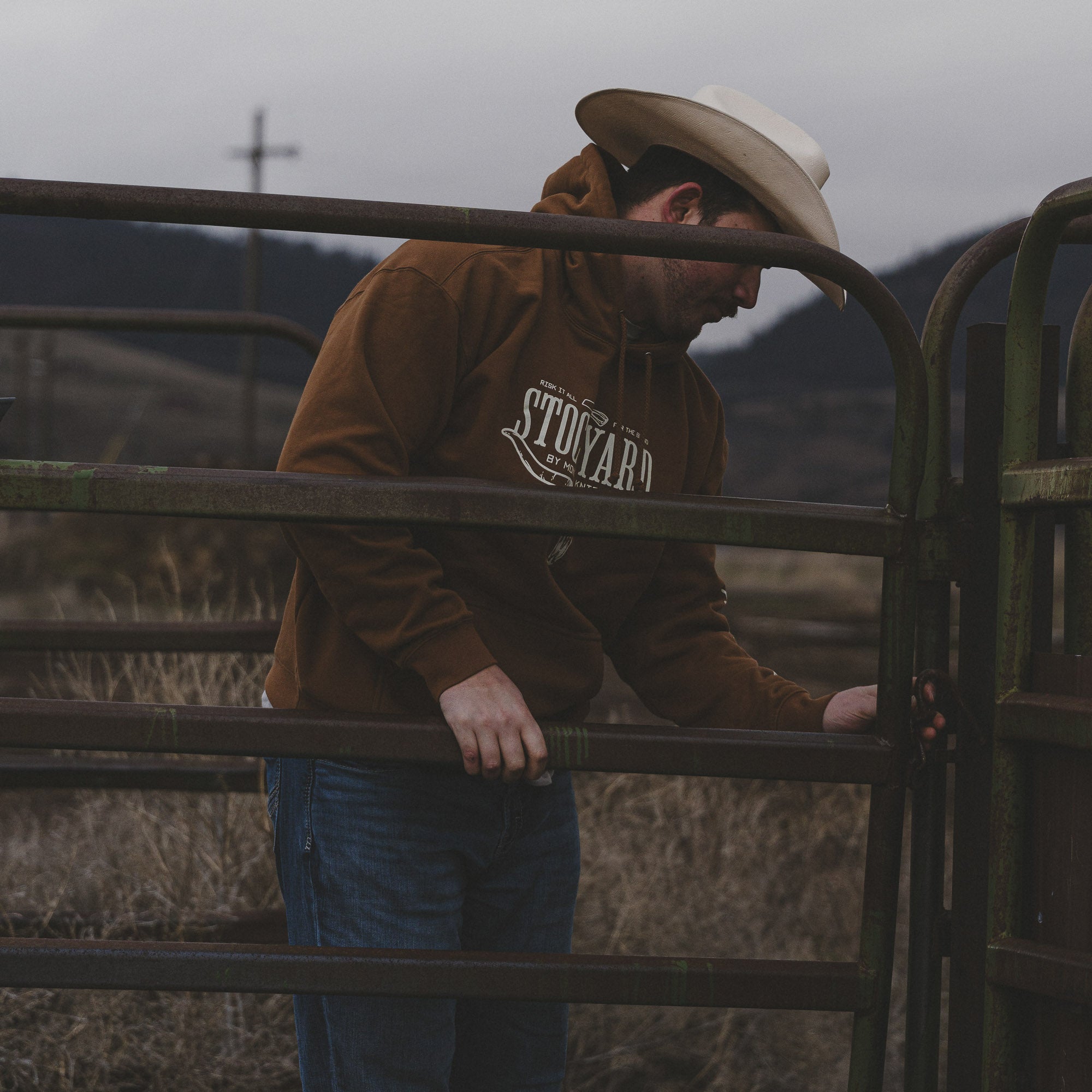 STOCKYARD HOODIE - SADDLE