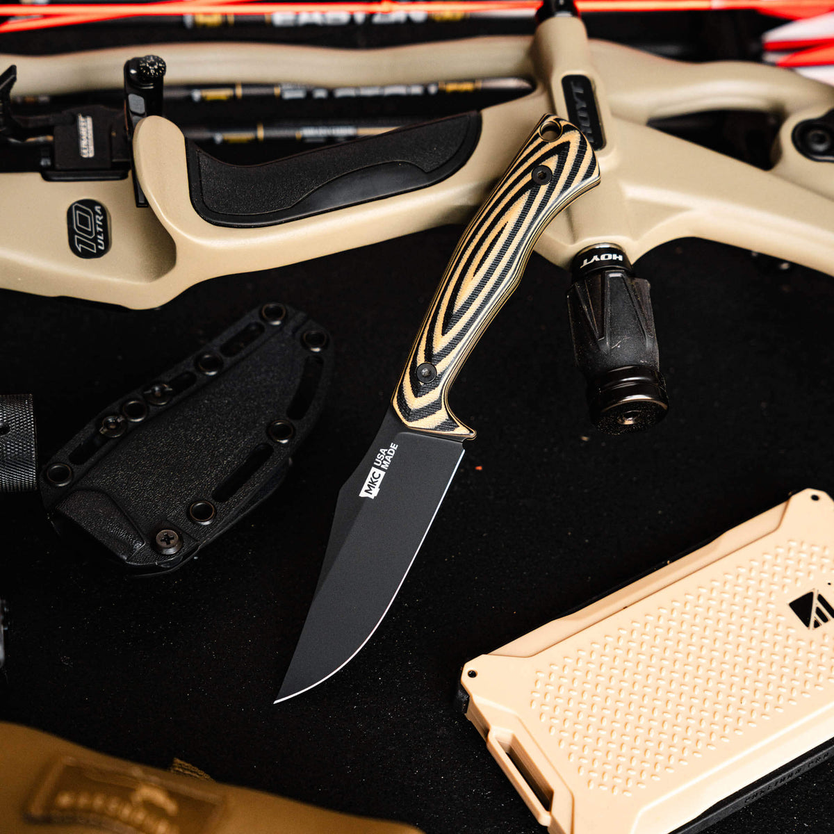 TRIUMPH PRO - TAN & BLACK