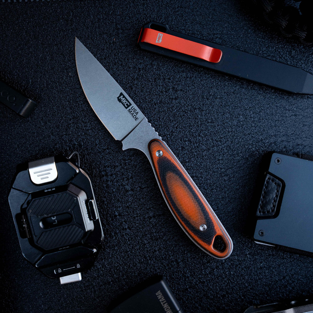 CASTLE ROCK - ORANGE & BLACK