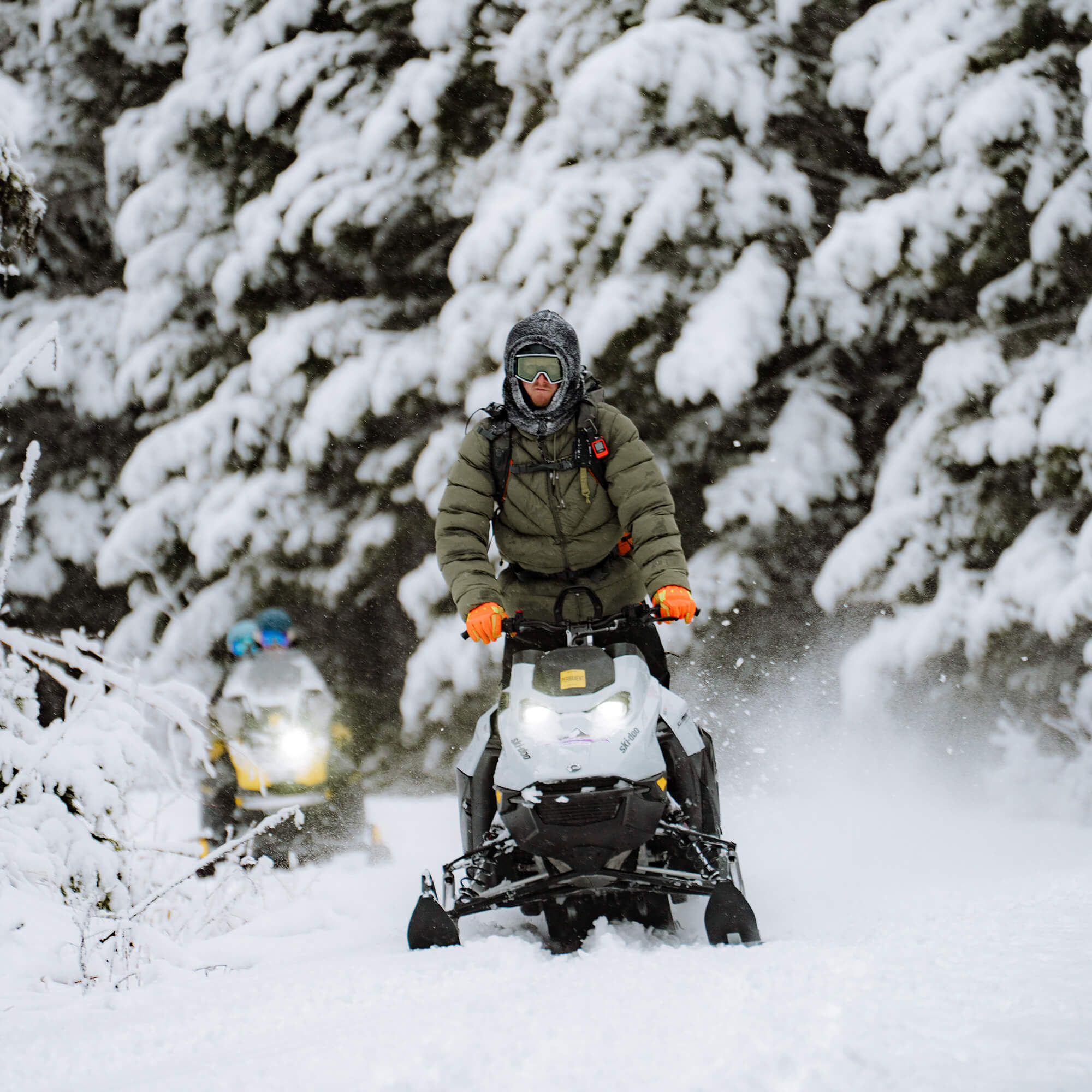 GRINNELL PUFFY ZIP JACKET - OLIVE