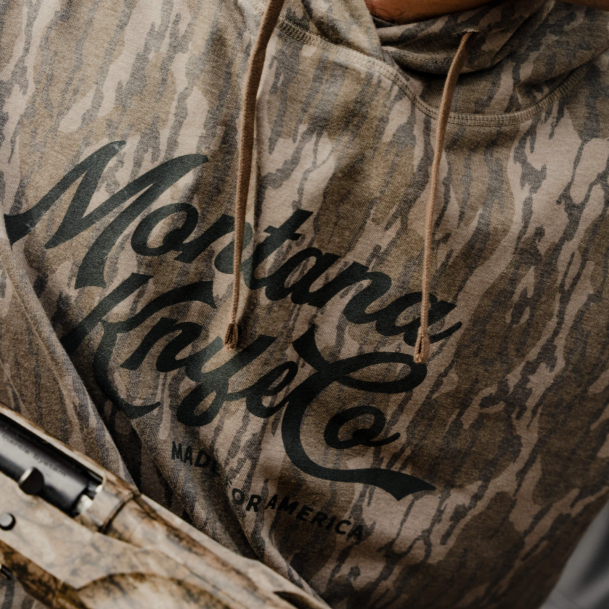 MKC x MOSSY OAK WASHED HOODIE - BOTTOMLAND