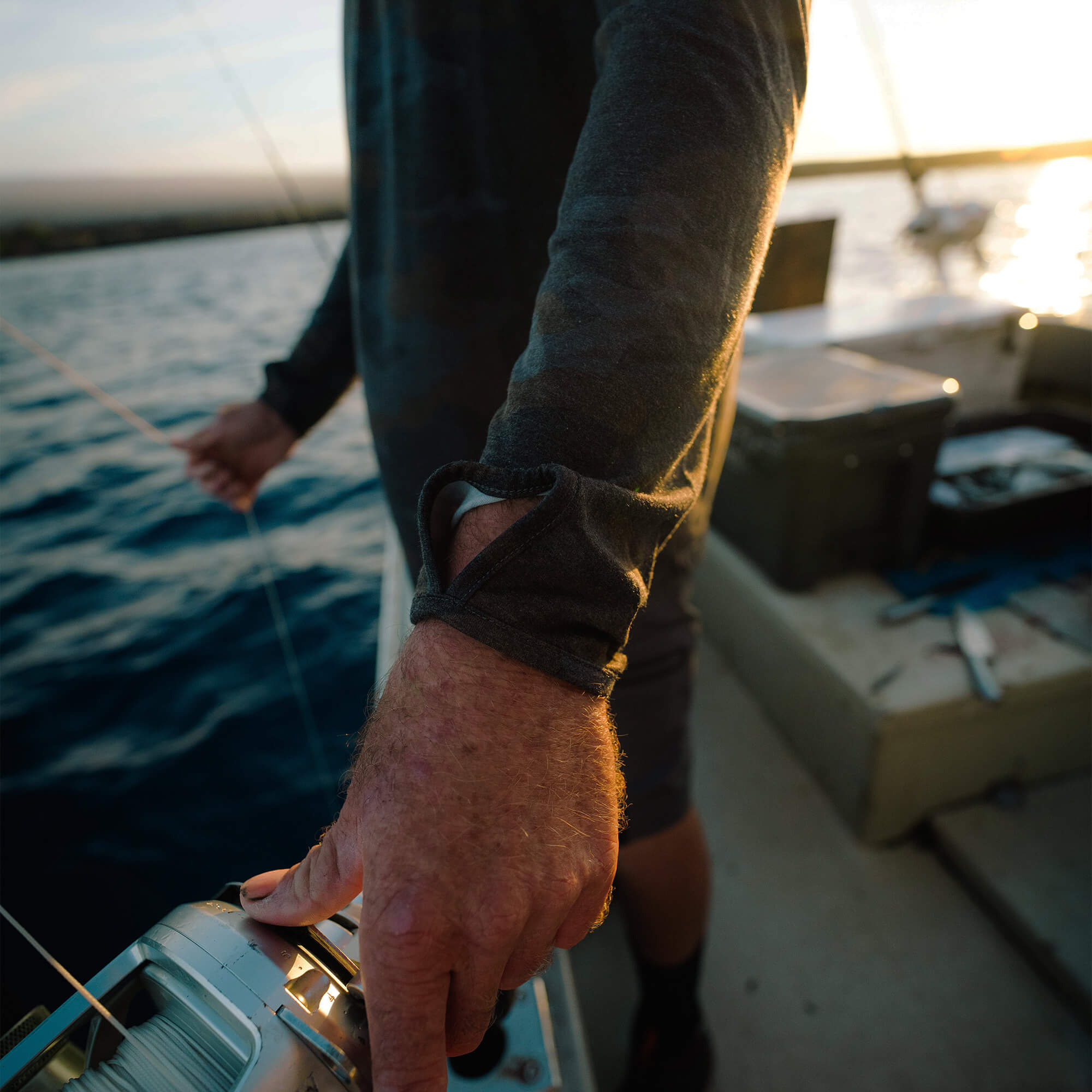 RIMROCK LIGHTWEIGHT HOODIE - DARK WOODLAND CAMO