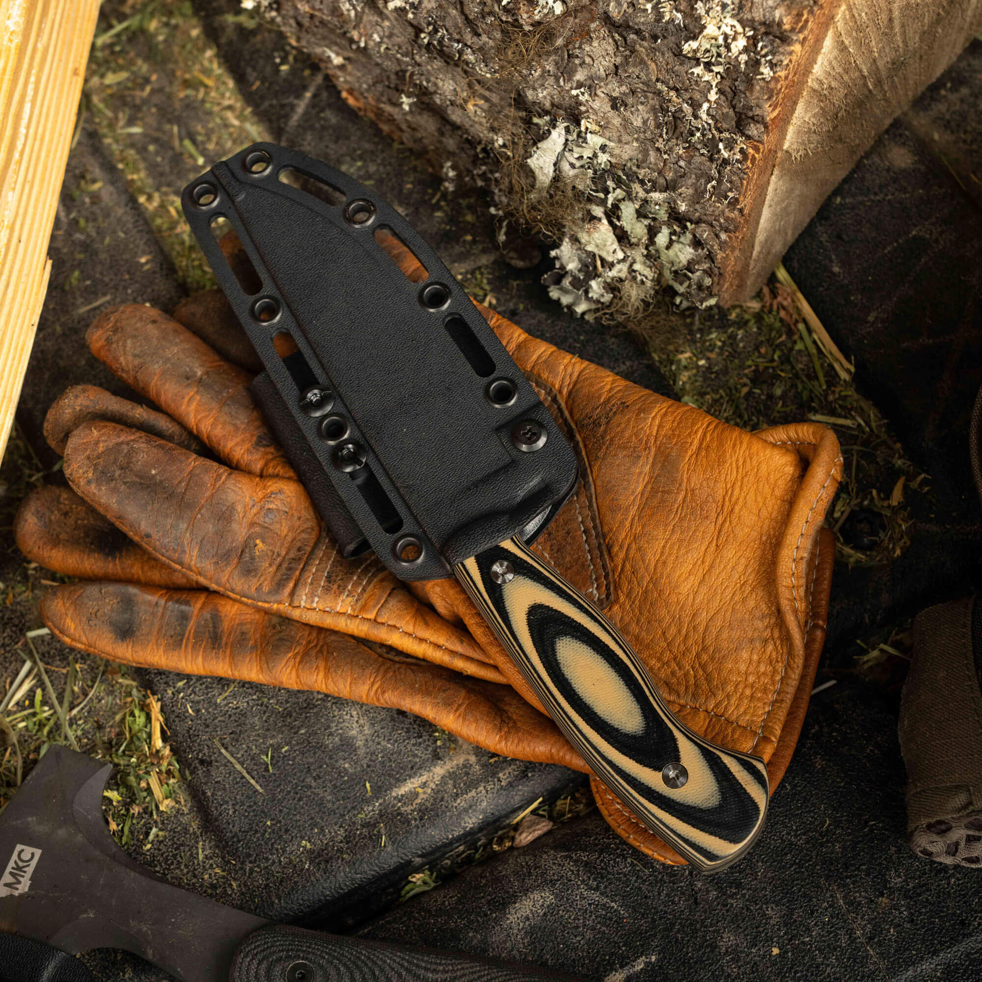 MAGNACUT SUPER CUB - DROP POINT HUNTER - TAN & BLACK