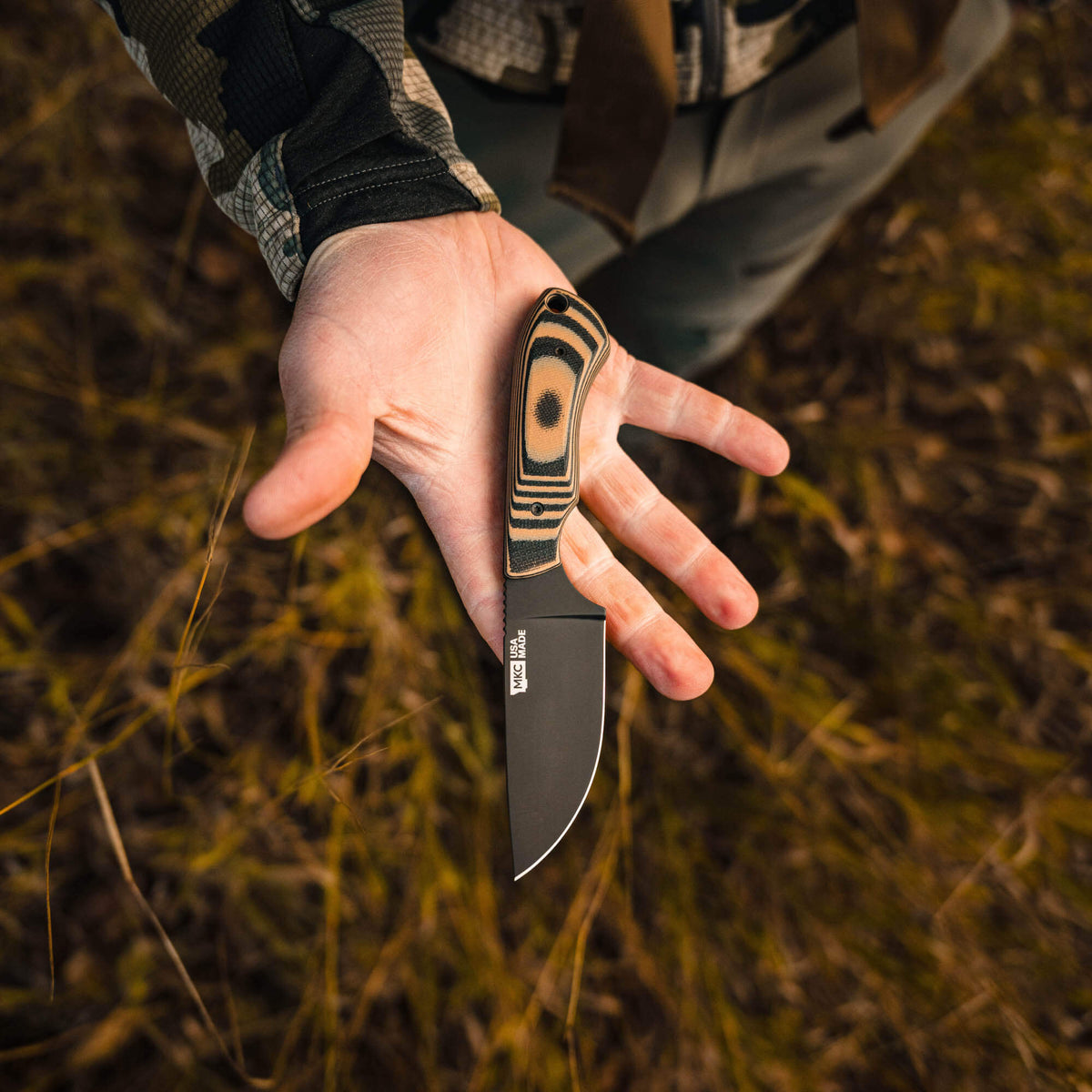 MKC ELK KNIFE - PVD - TAN & BLACK