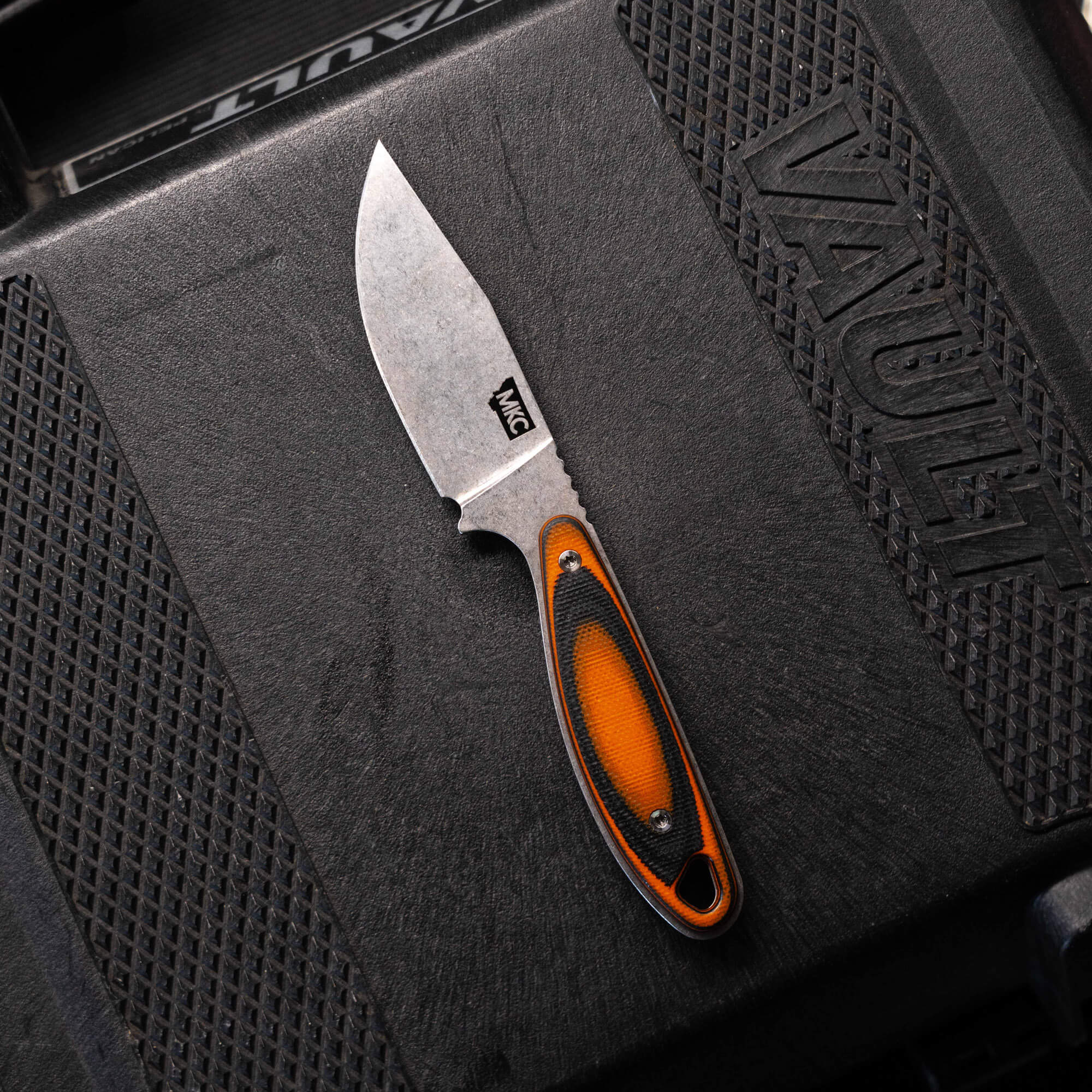 BADROCK - ORANGE & BLACK