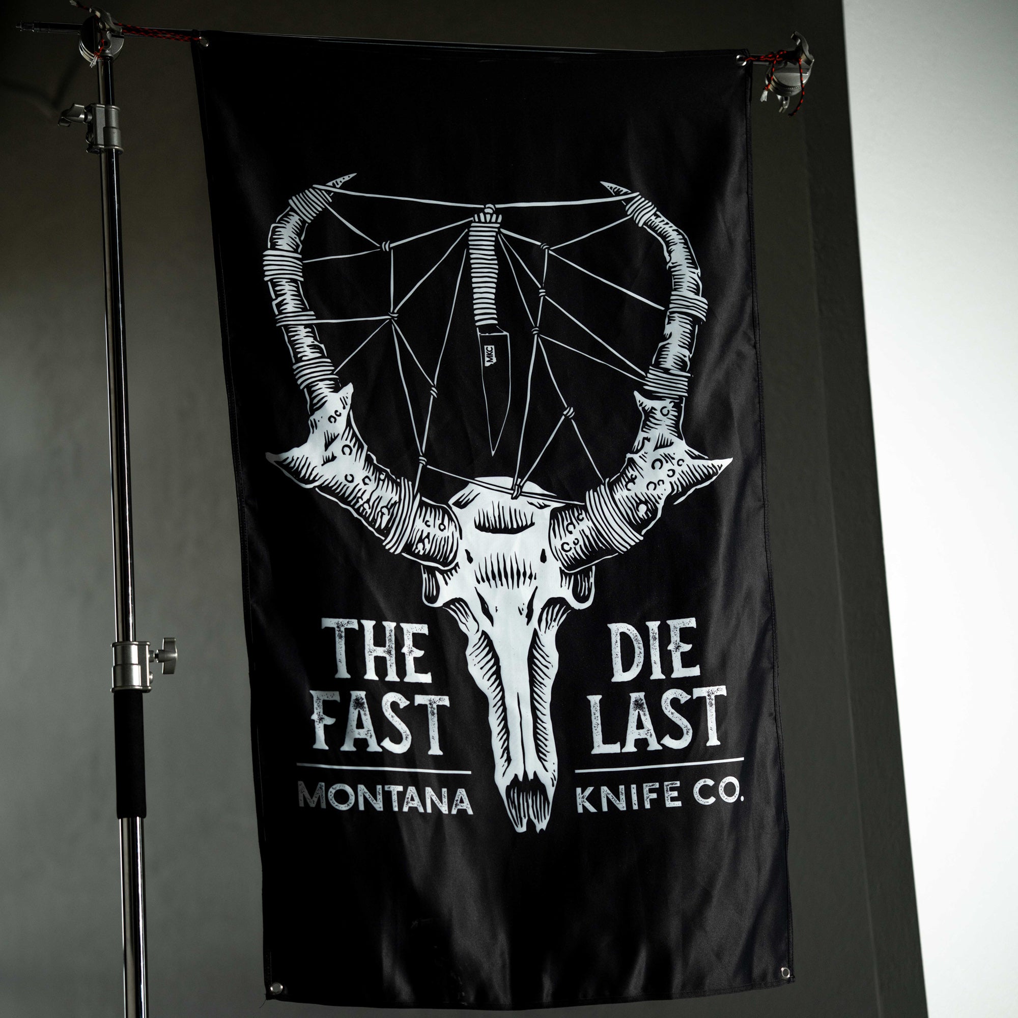 MKC ANTELOPE SKULL FLAG