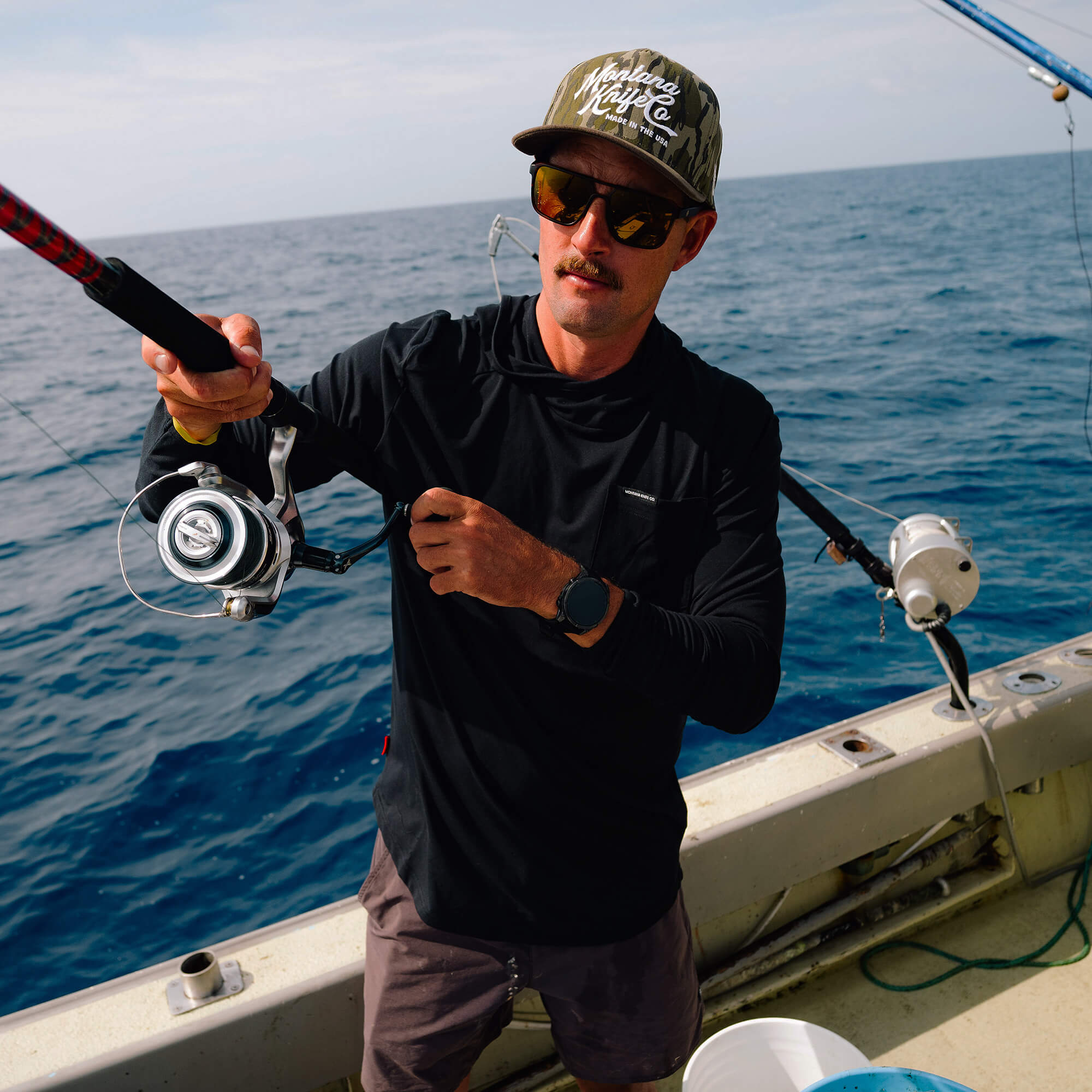 RIMROCK LIGHTWEIGHT HOODIE - BLACK