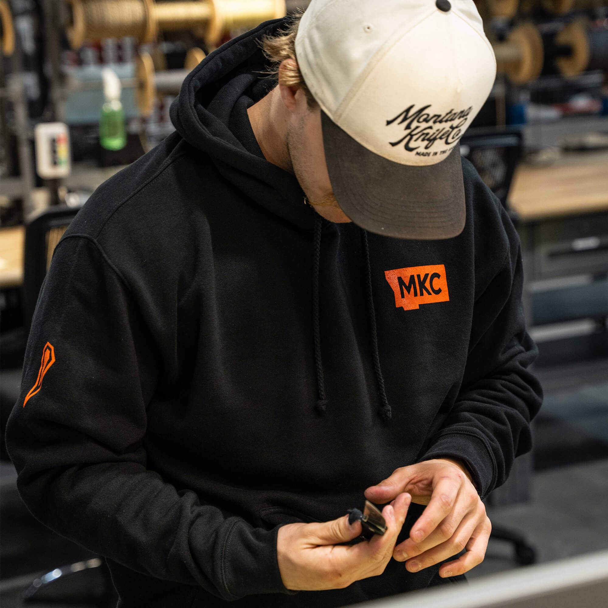 THE MONTANA HOODIE