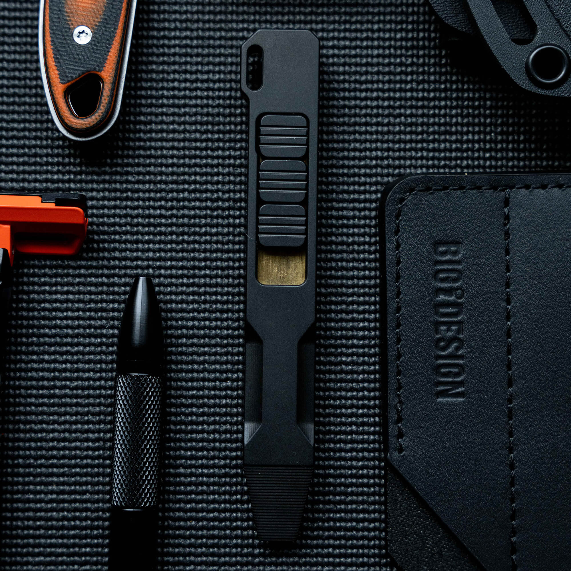 MKC X BIG IDEA DESIGN - Ti PRY BAR