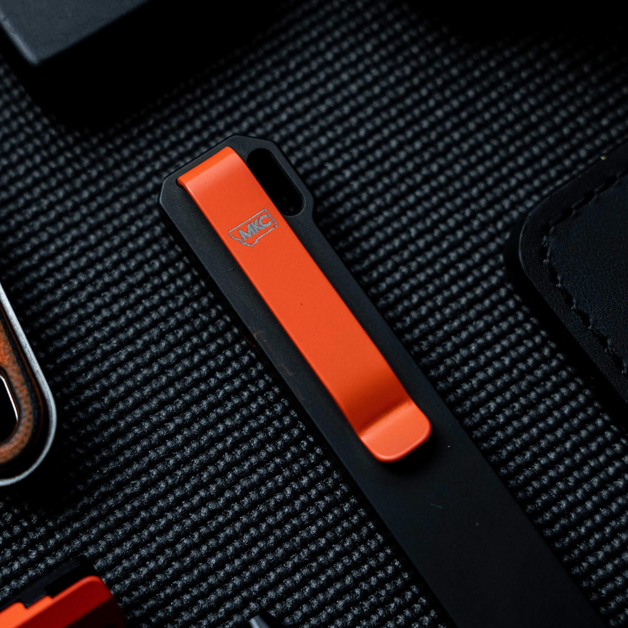 MKC X BIG IDEA DESIGN - Ti PRY BAR