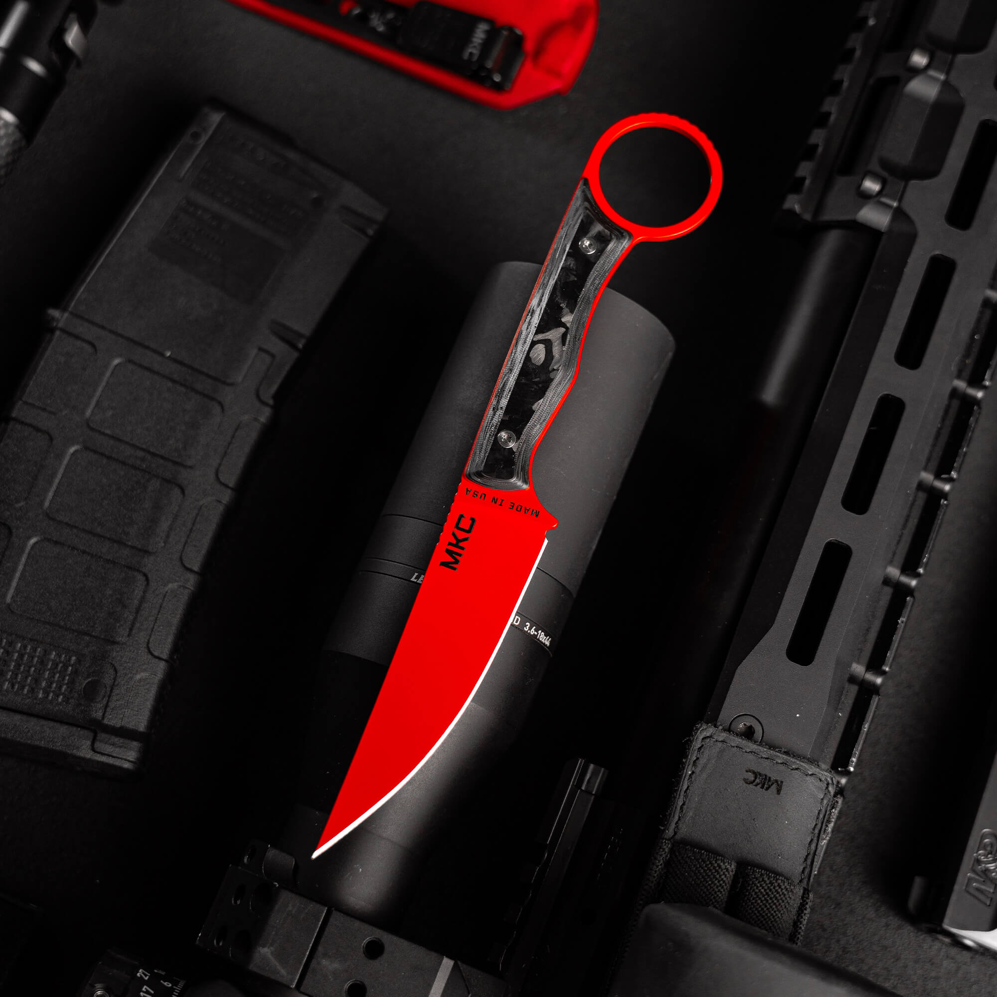 BLOOD BROTHERS WARGOAT - BLACK/RED