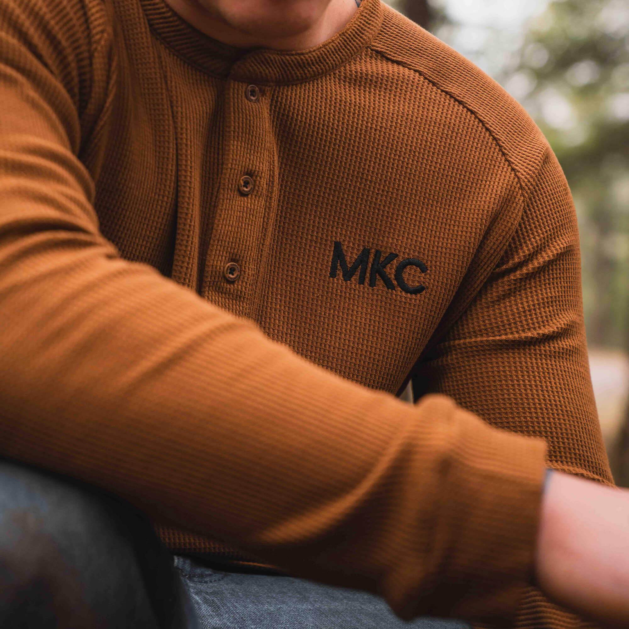 MACLAY HENLEY - COYOTE