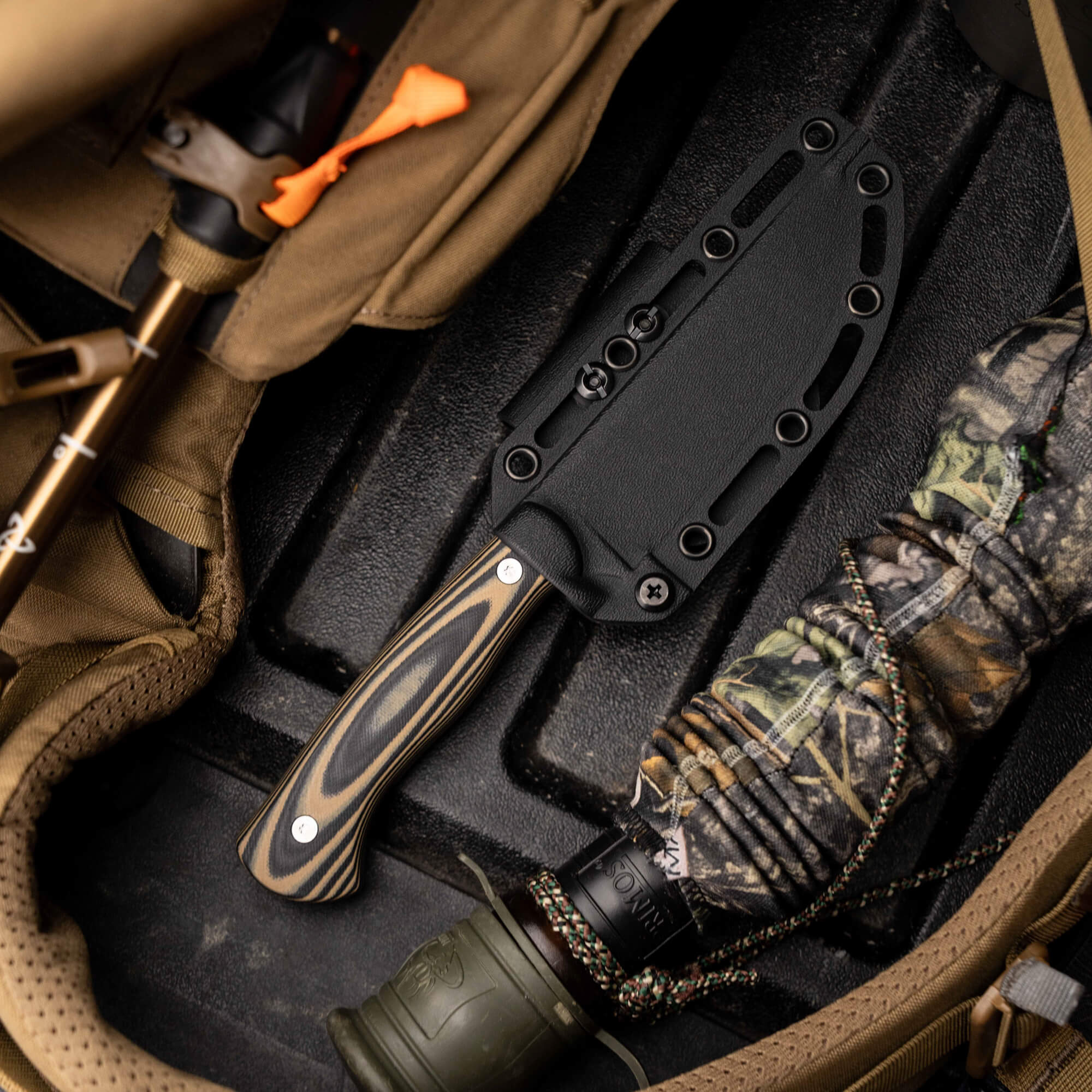 MAGNACUT STONEWALL SKINNER - TAN & BLACK