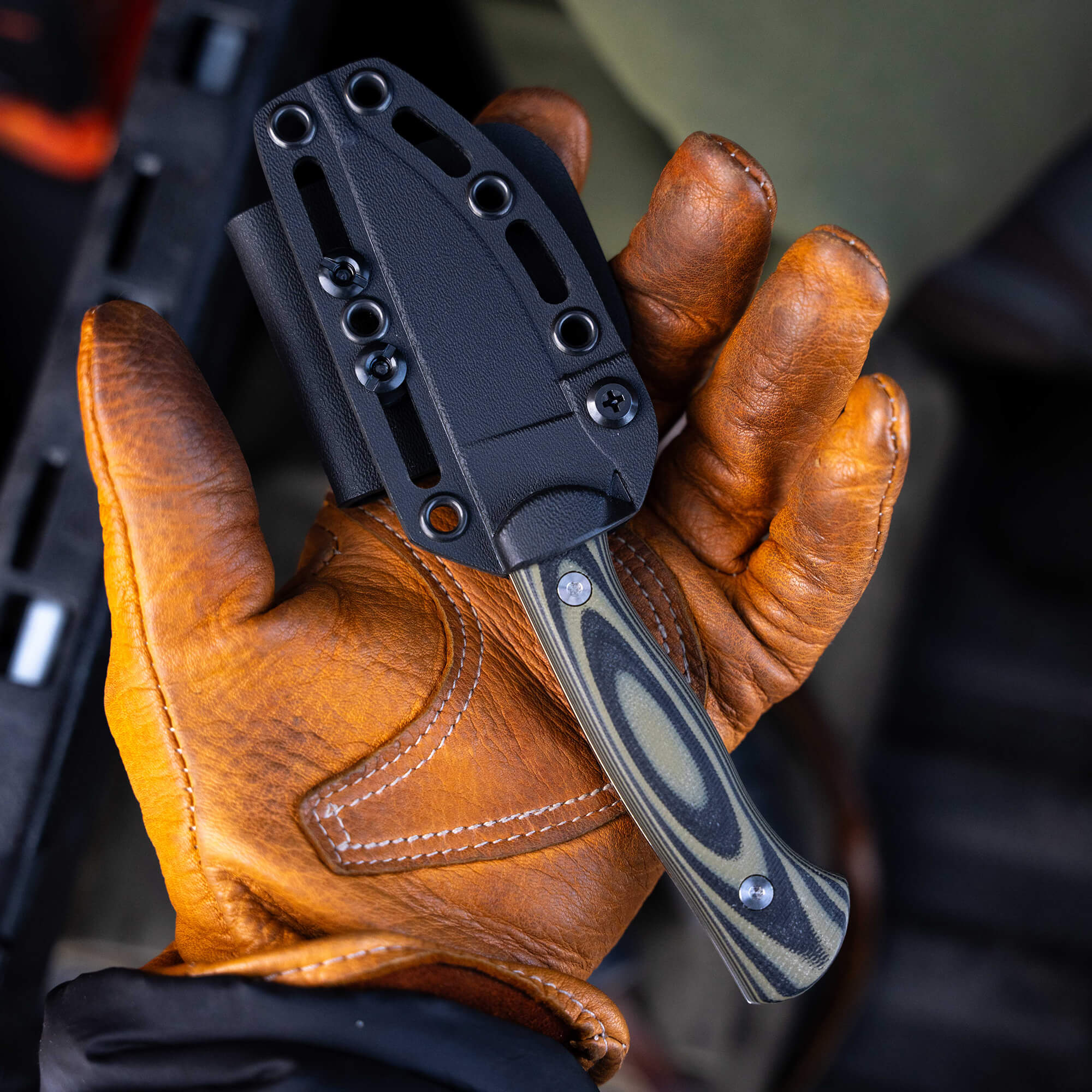 MAGNACUT BLACKFOOT 2.0 - GREEN & BLACK