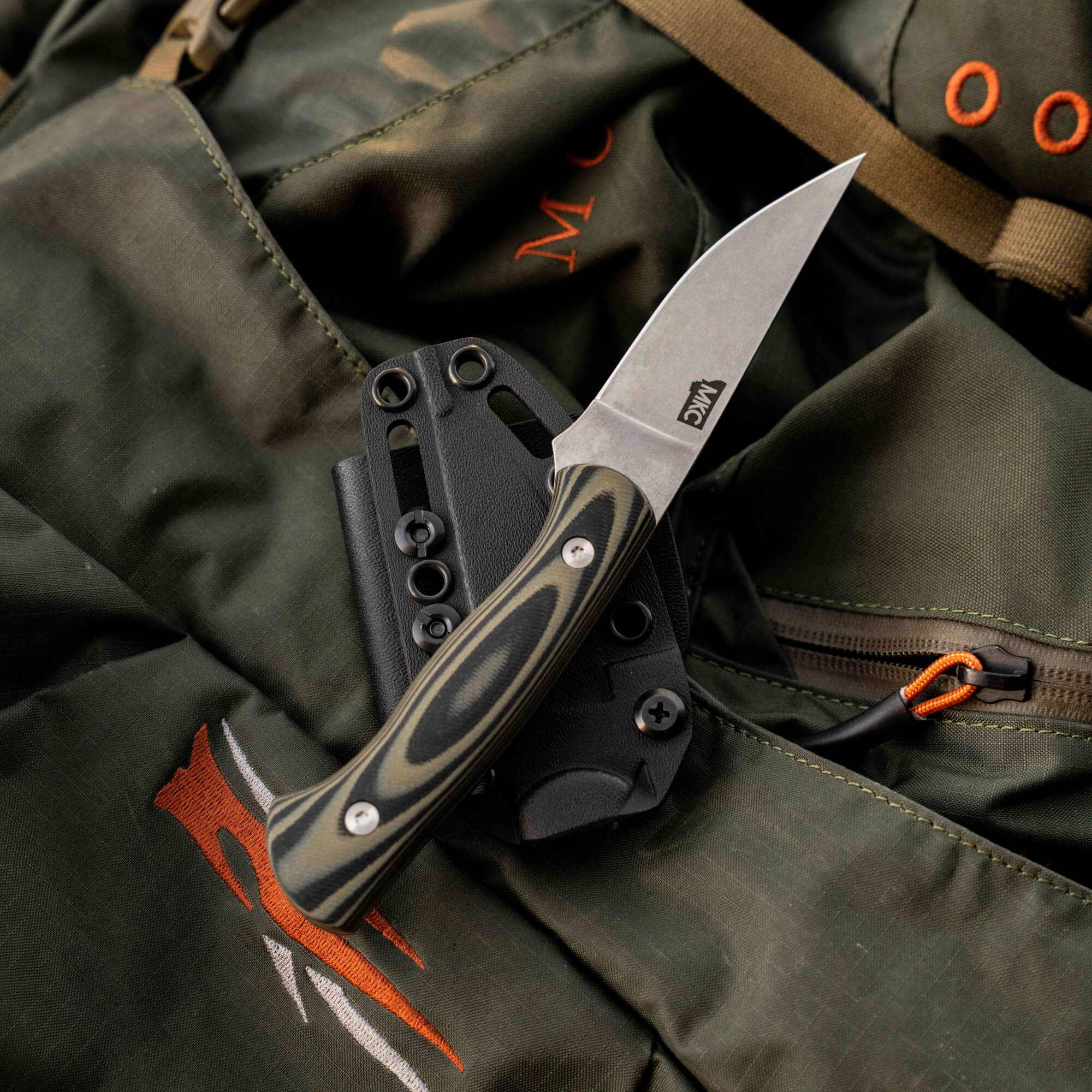 MAGNACUT BLACKFOOT 2.0 - GREEN & BLACK