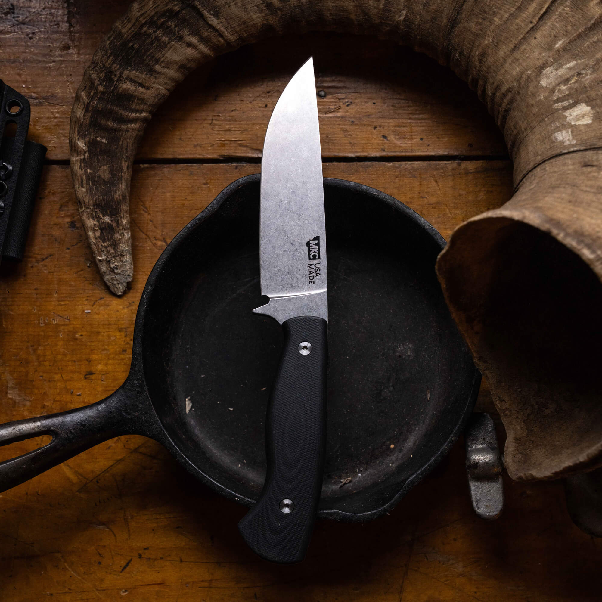 MAGNACUT SUPER CUB - DROP POINT HUNTER - BLACK