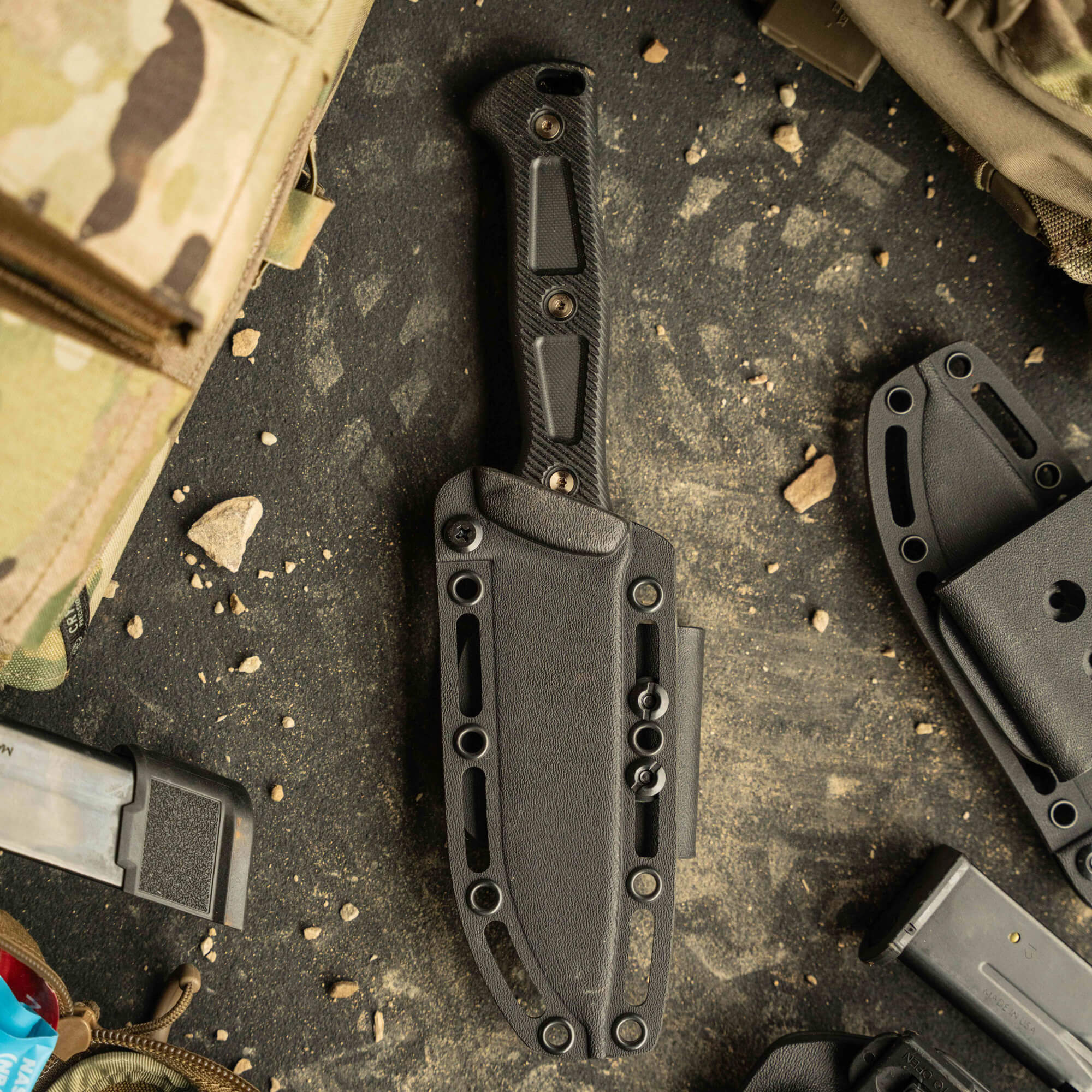 SERE25 - BLK/BLK