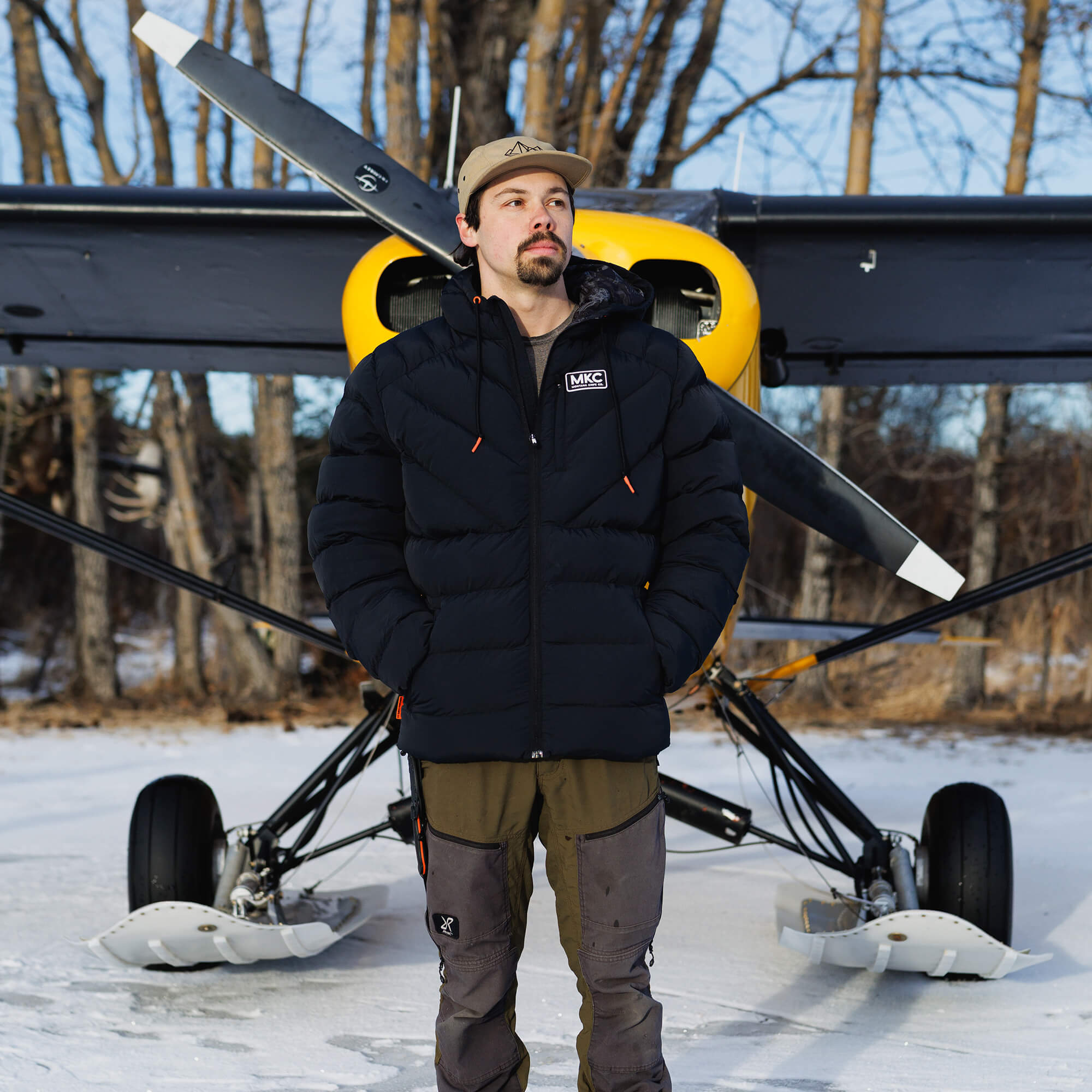 GRINNELL PUFFY ZIP JACKET - BLACK