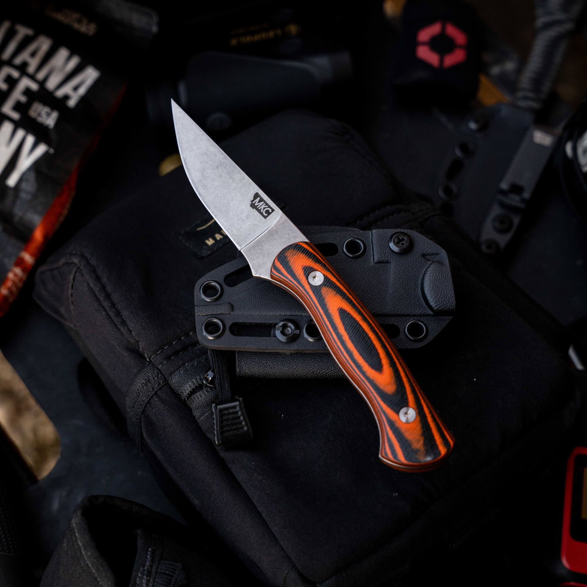 MAGNACUT BLACKFOOT 2.0 - ORANGE & BLACK